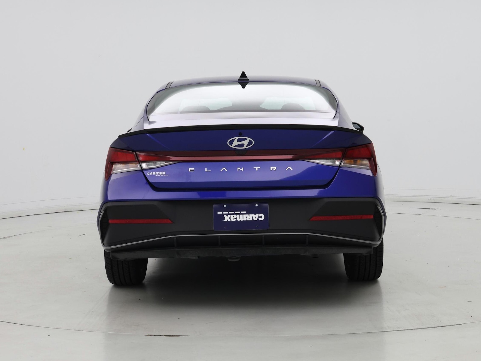 2025 Hyundai Elantra SEL - Photo 7