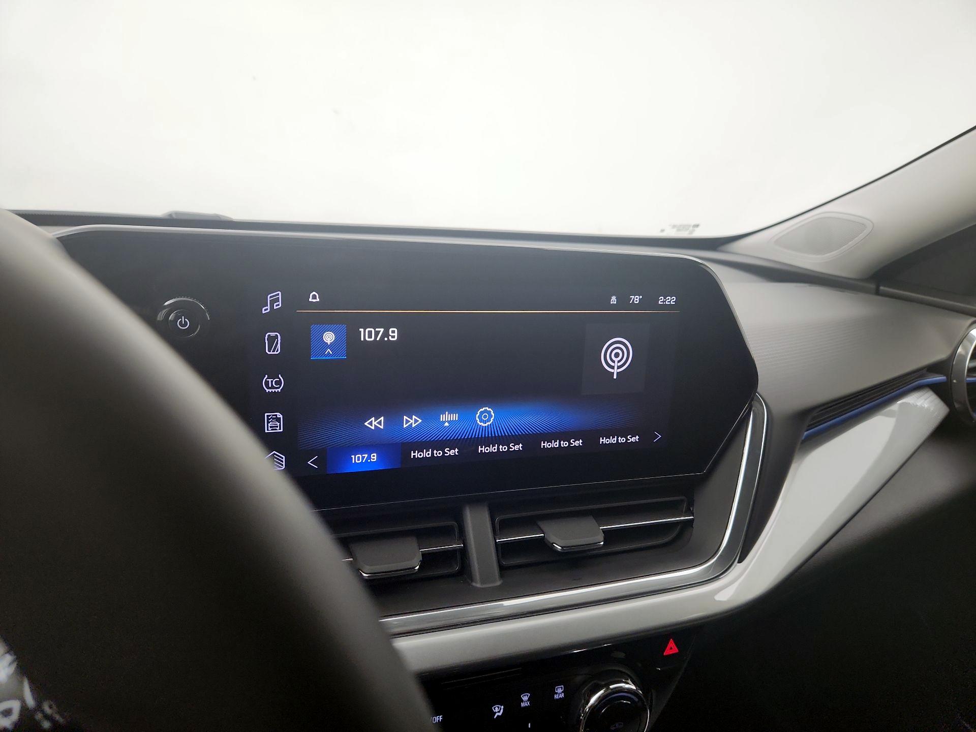 Thumbnail: 2025 Chevrolet Trax - 14