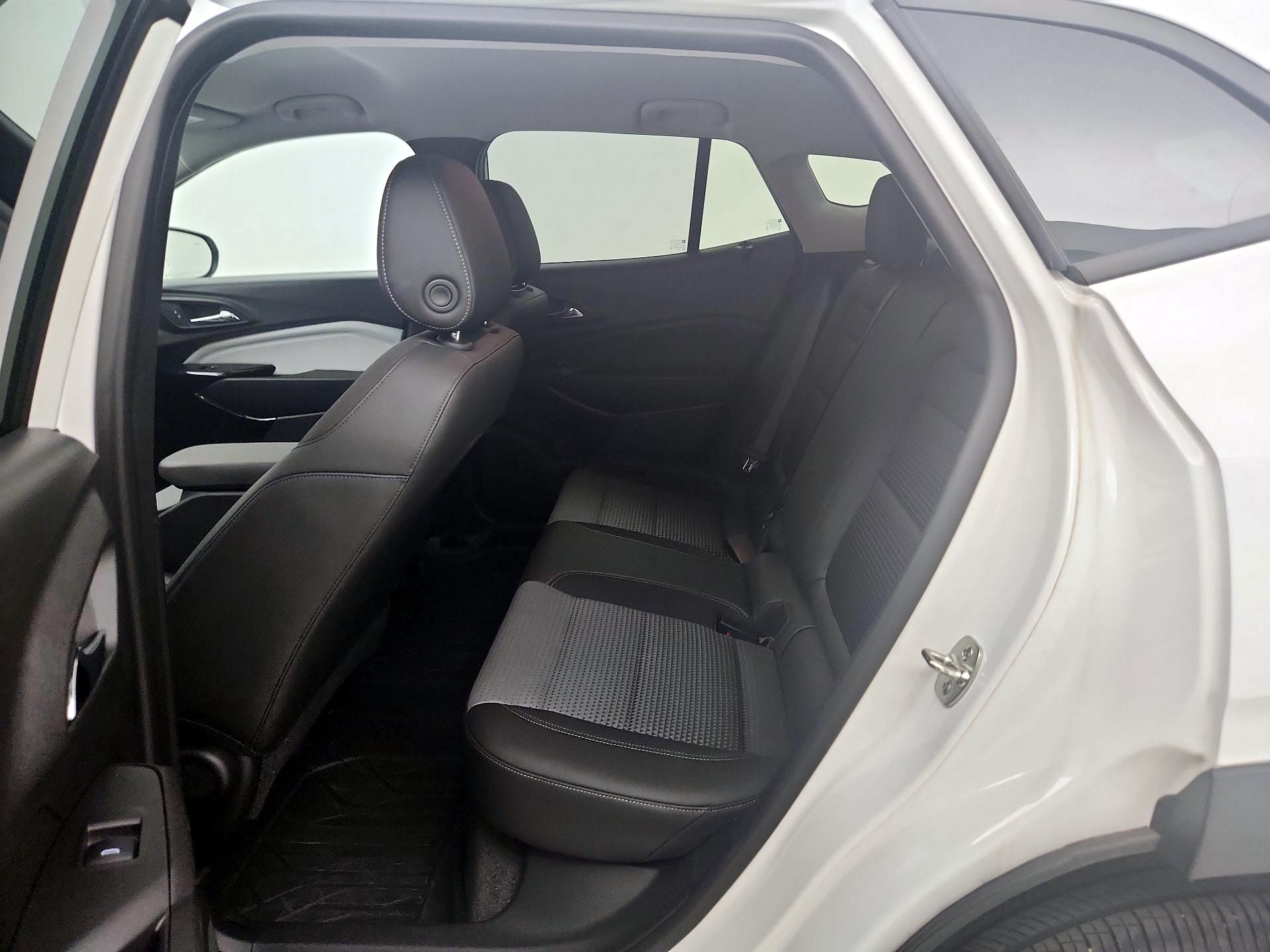 Thumbnail: 2025 Chevrolet Trax - 18