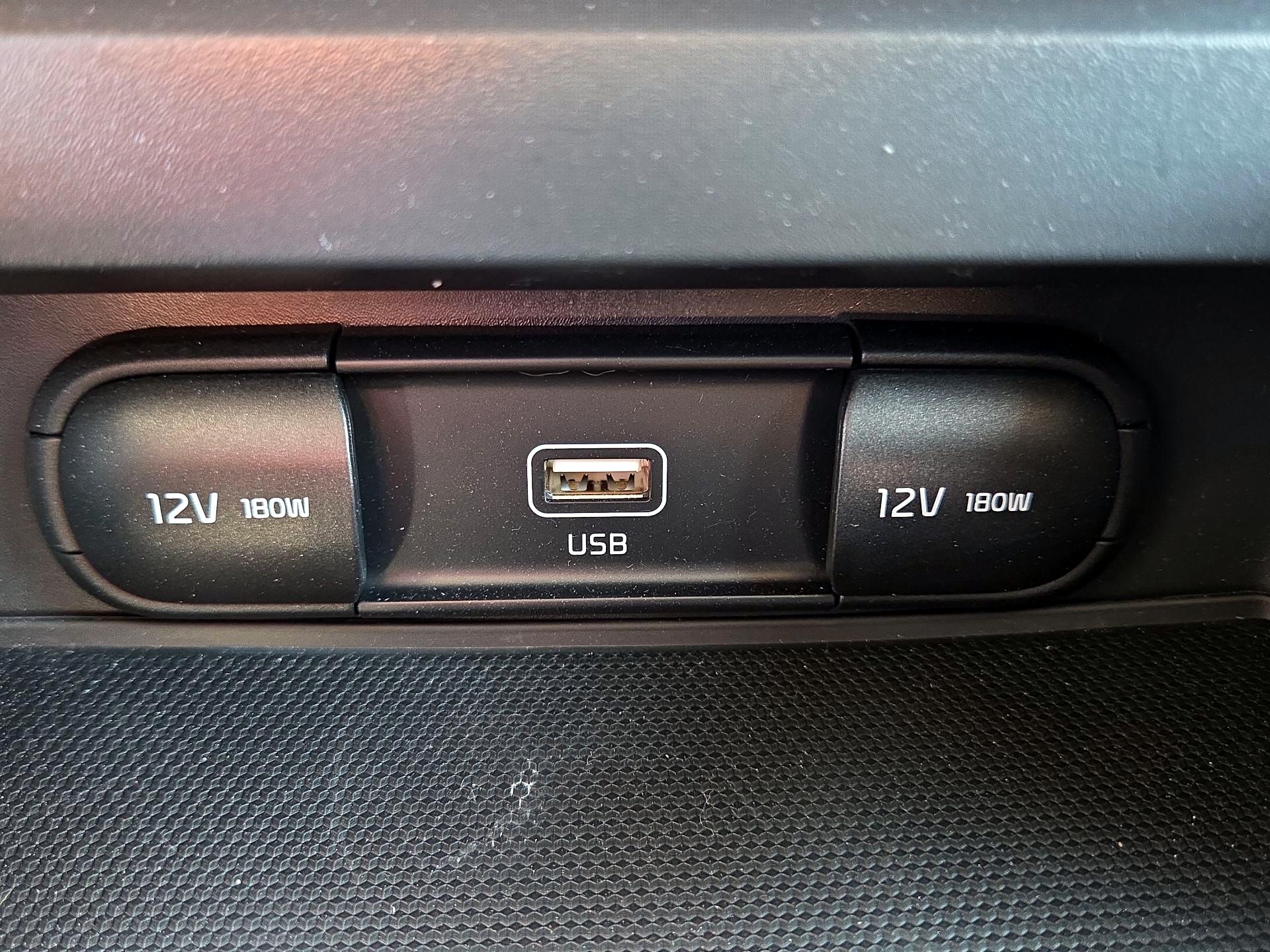 Thumbnail: 2021 Kia Soul - 18