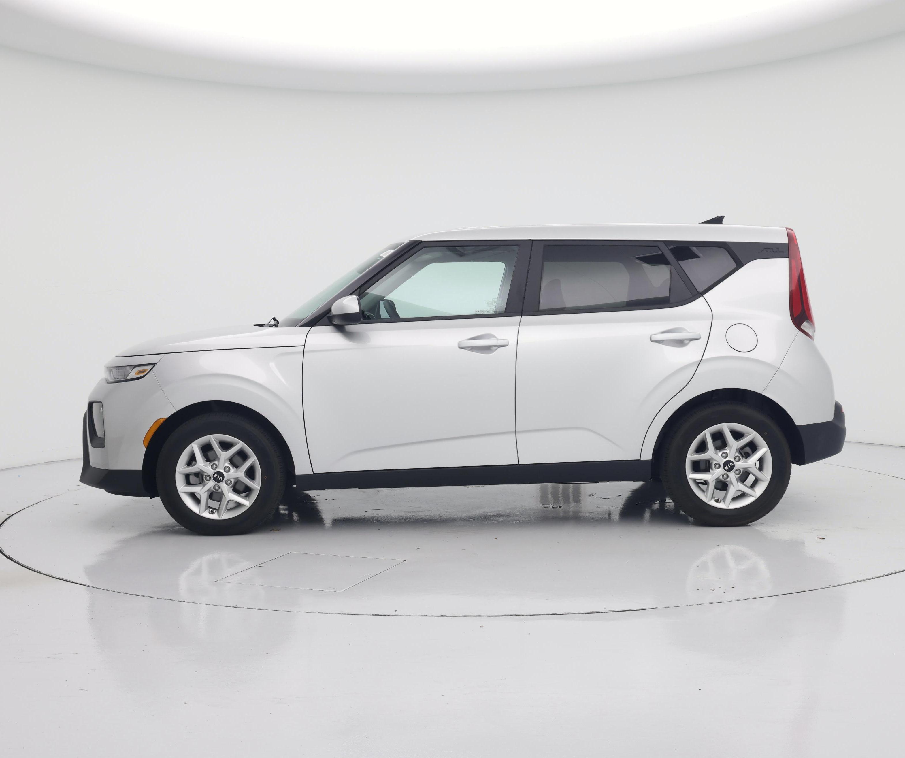 Thumbnail: 2021 Kia Soul - 3