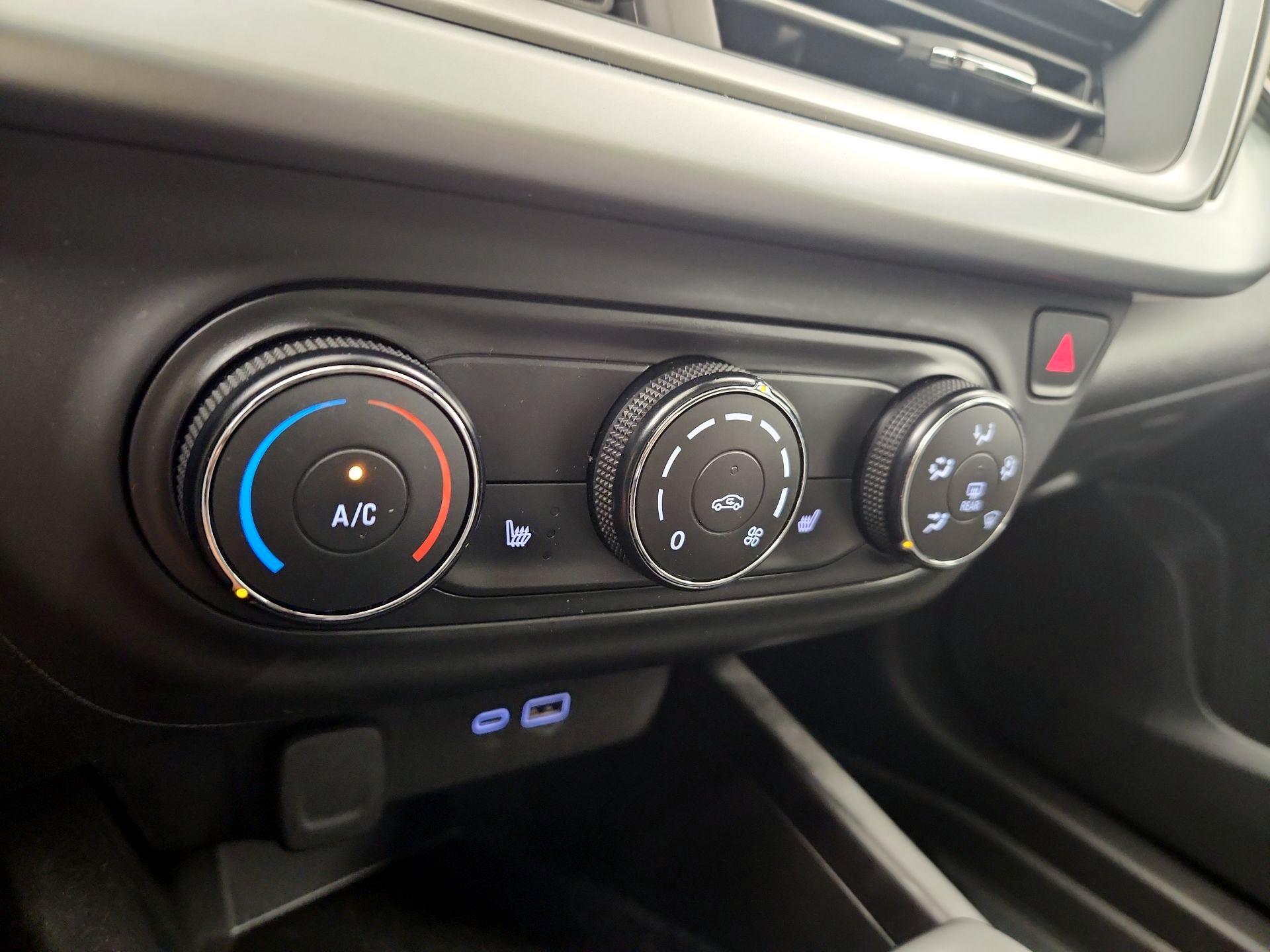 Thumbnail: 2025 Chevrolet Trax - 15