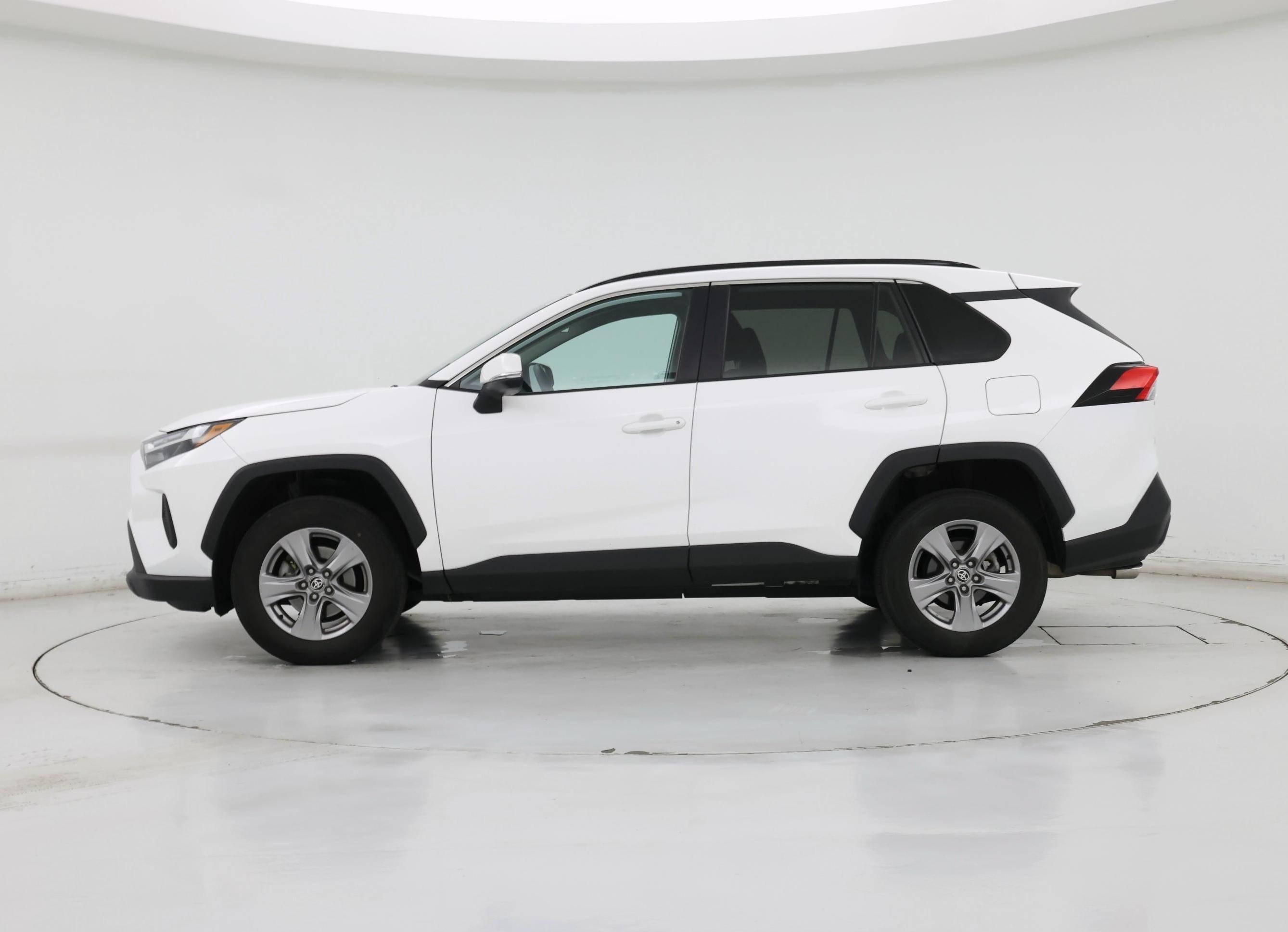 Thumbnail: 2024 Toyota RAV4 - 3