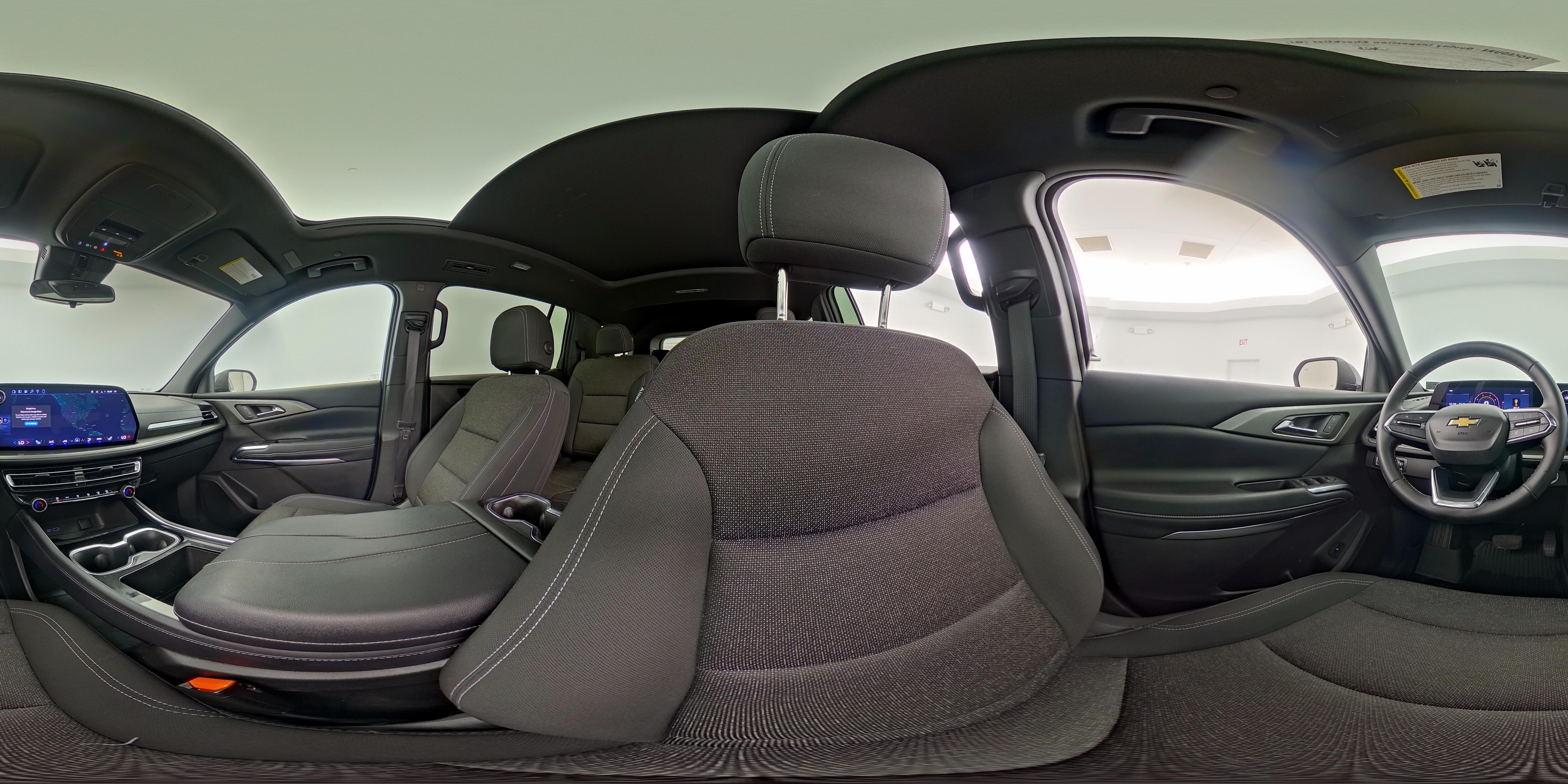 2025 Chevrolet Traverse LT - Photo 28