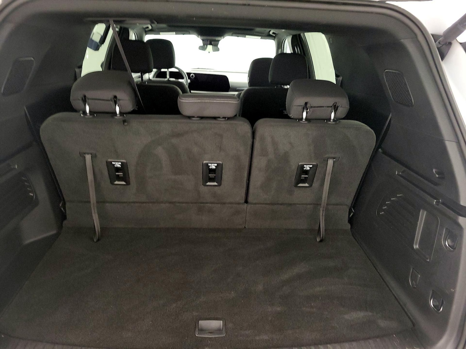2025 Chevrolet Traverse LT - Photo 23