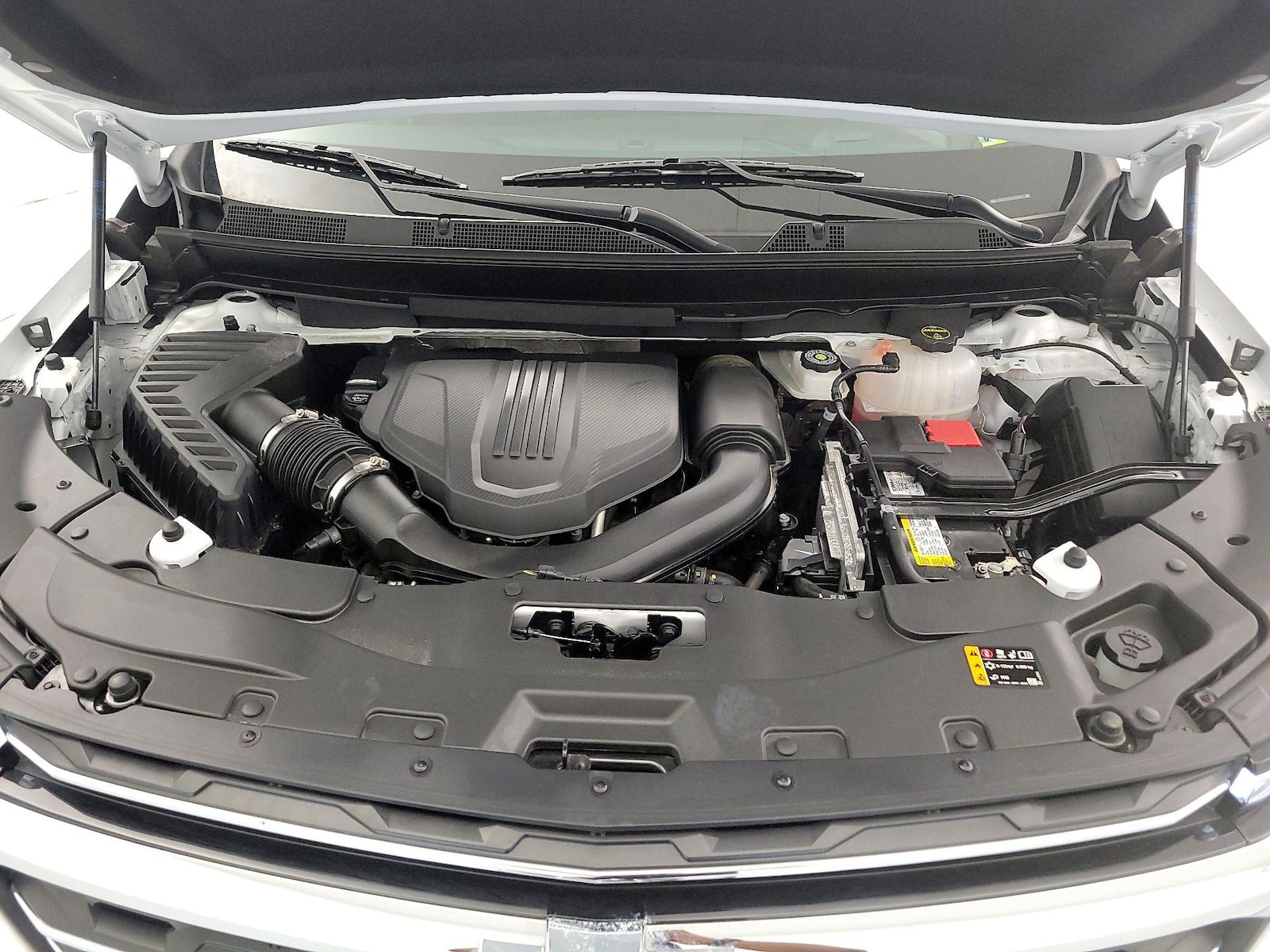 2025 Chevrolet Traverse LT - Photo 24