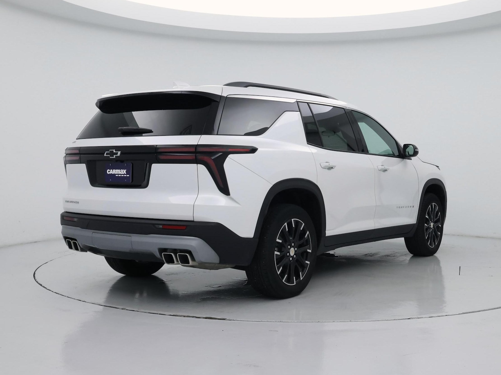 2025 Chevrolet Traverse LT - Photo 9