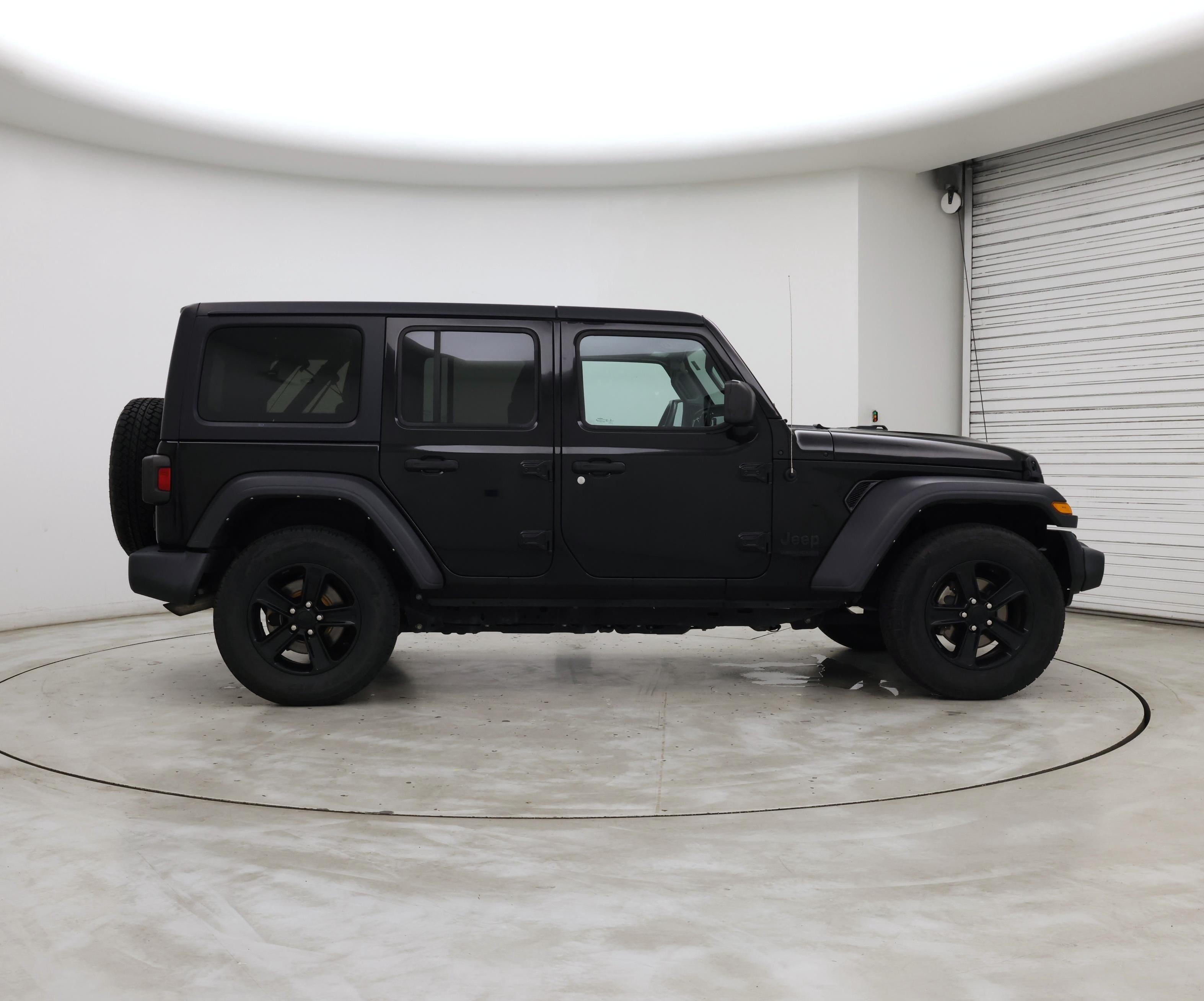 Thumbnail: 2021 Jeep Wrangler - 7