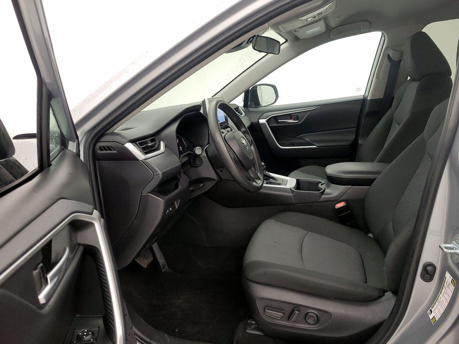 Power Seat(s) & Side Airbags