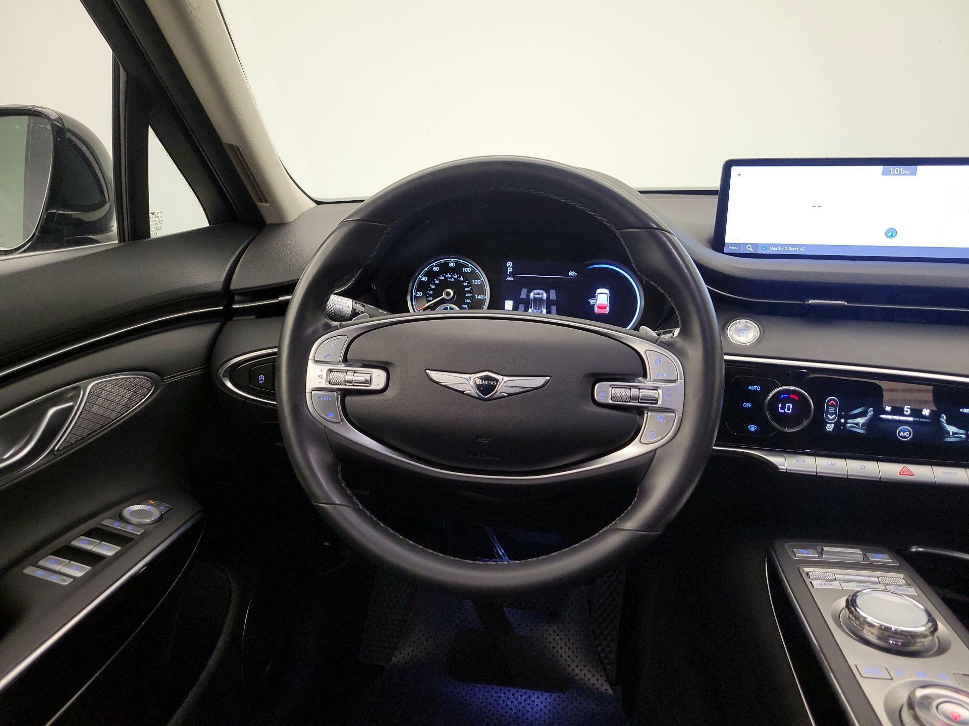 Thumbnail: 2025 Genesis GV70 - 10