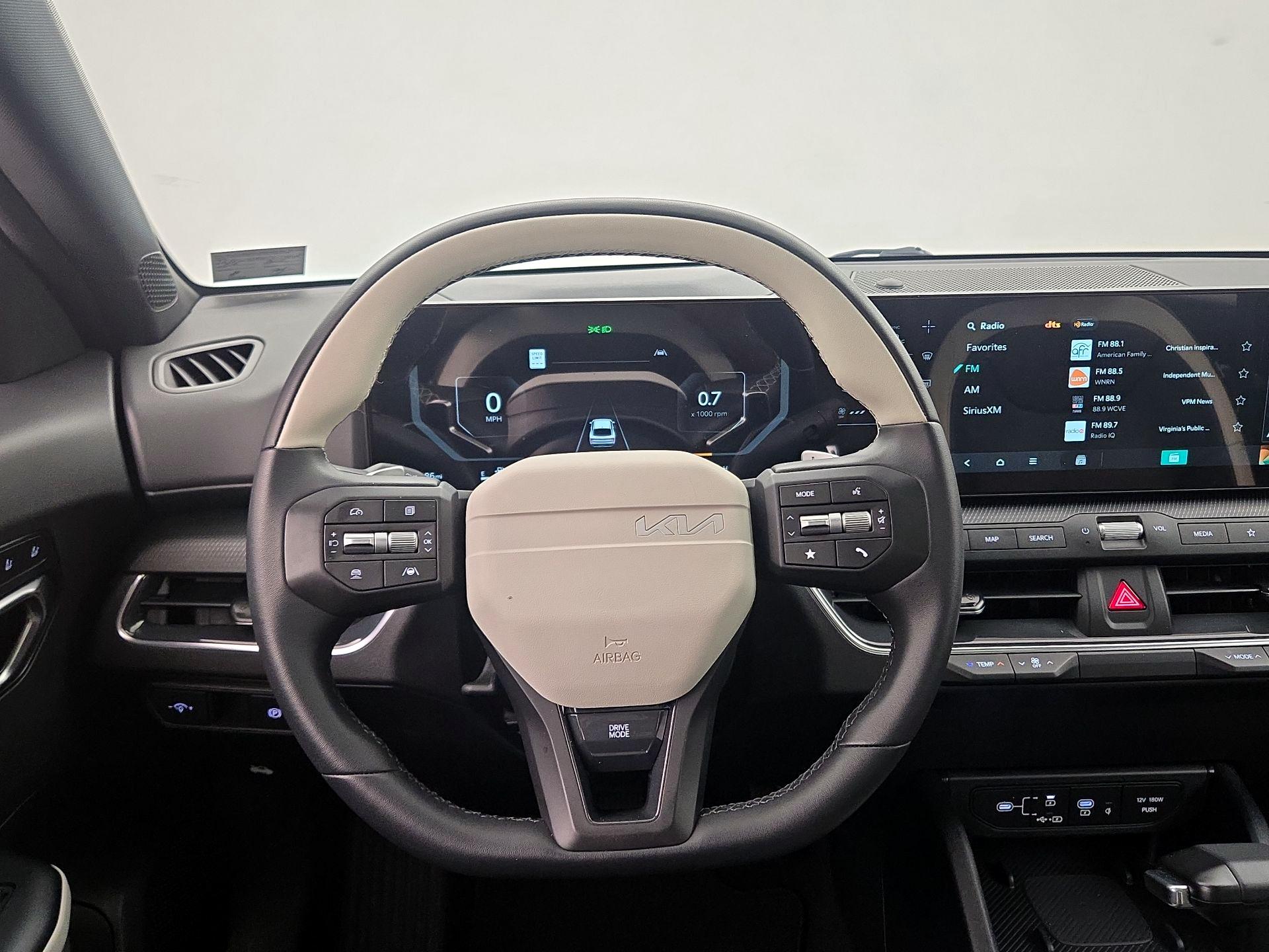 Thumbnail: 2025 Kia K4 - 10