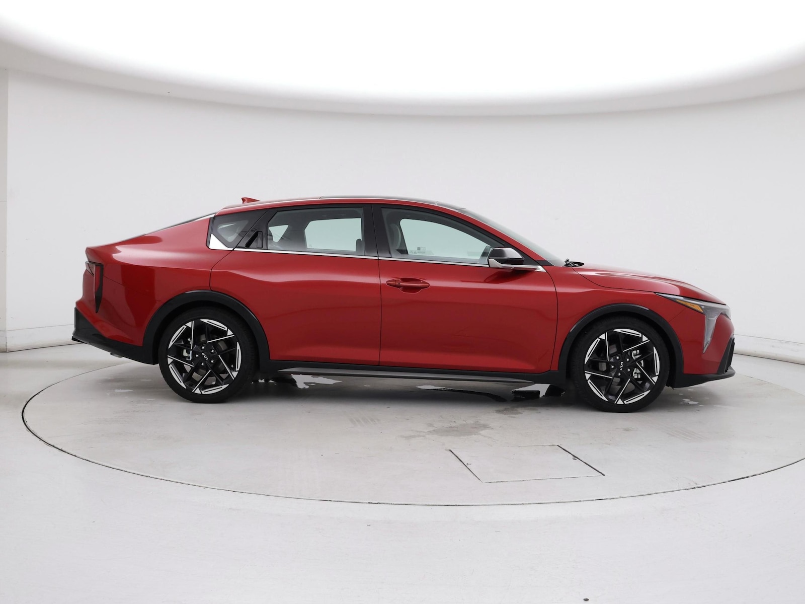 2025 Kia K4 GT-Line - Photo 8