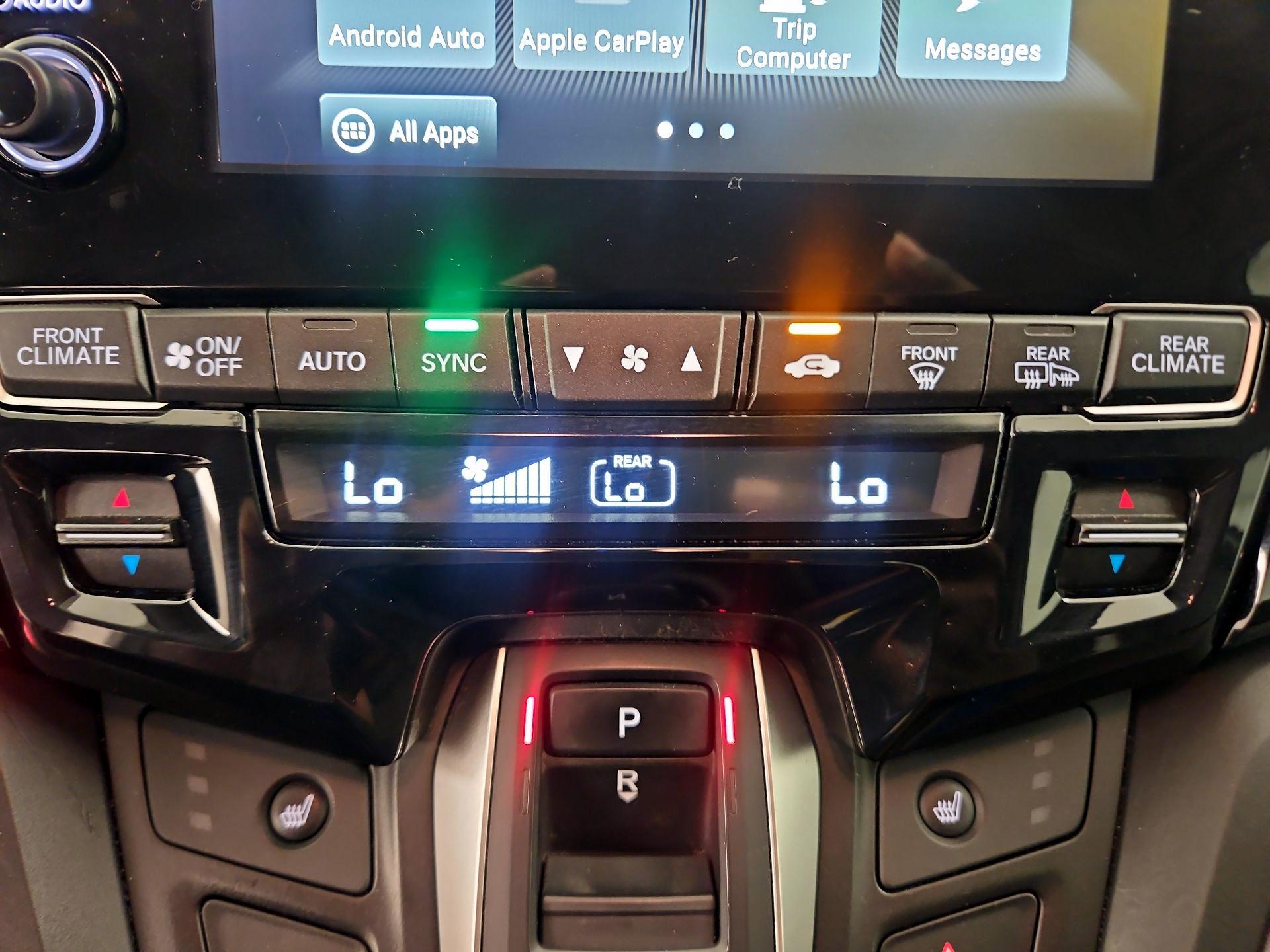 Thumbnail: 2019 Honda Odyssey - 16