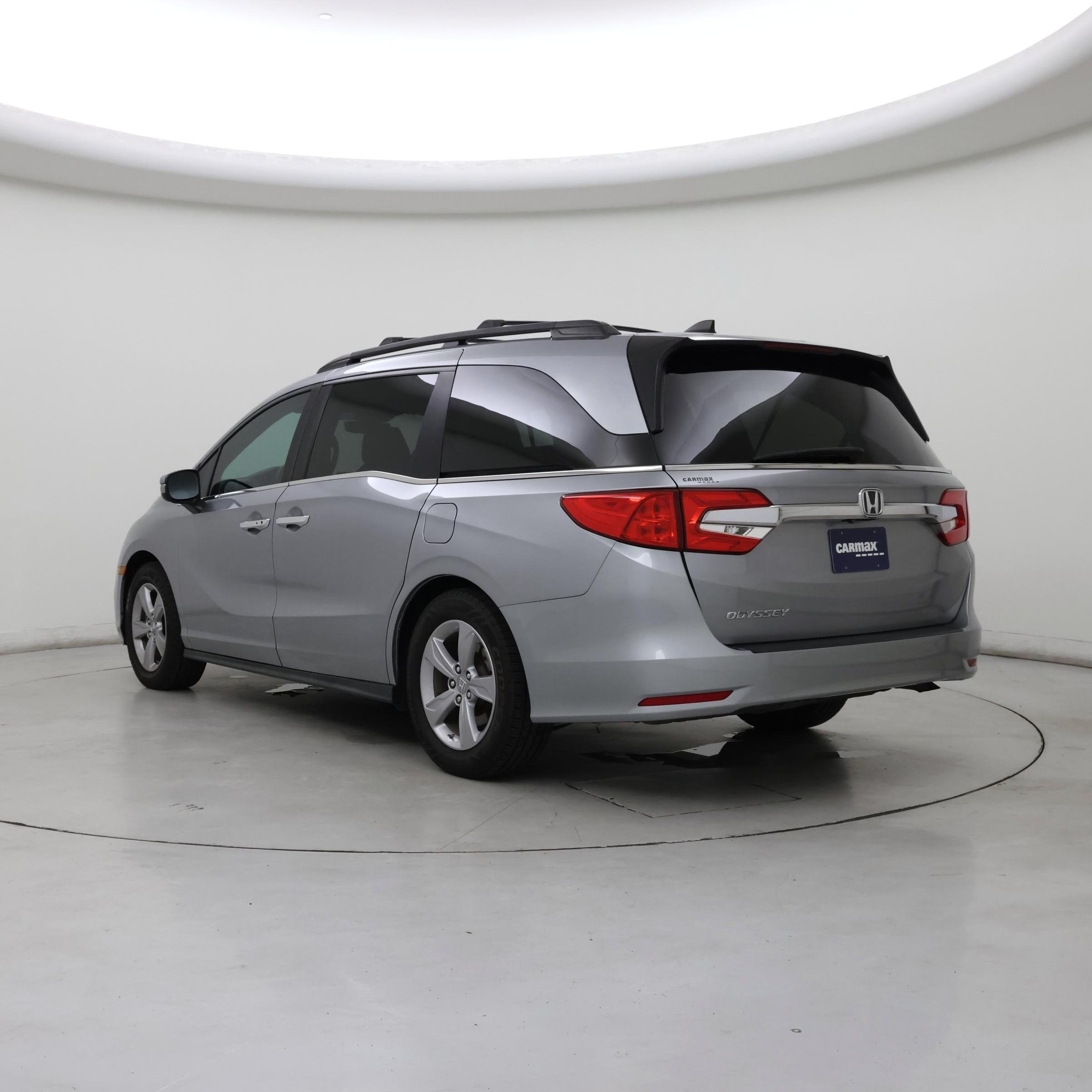 Thumbnail: 2019 Honda Odyssey - 2