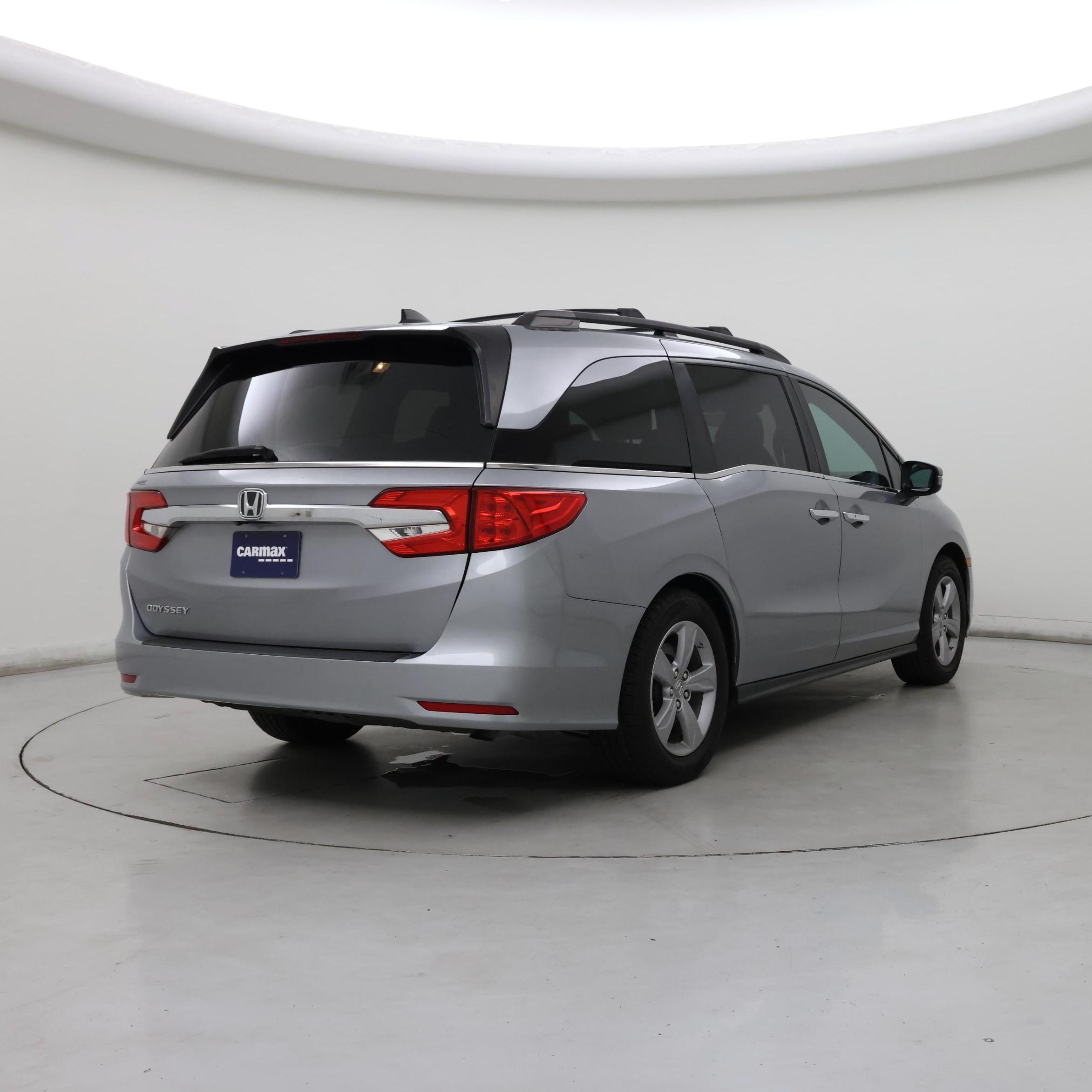 Thumbnail: 2019 Honda Odyssey - 8