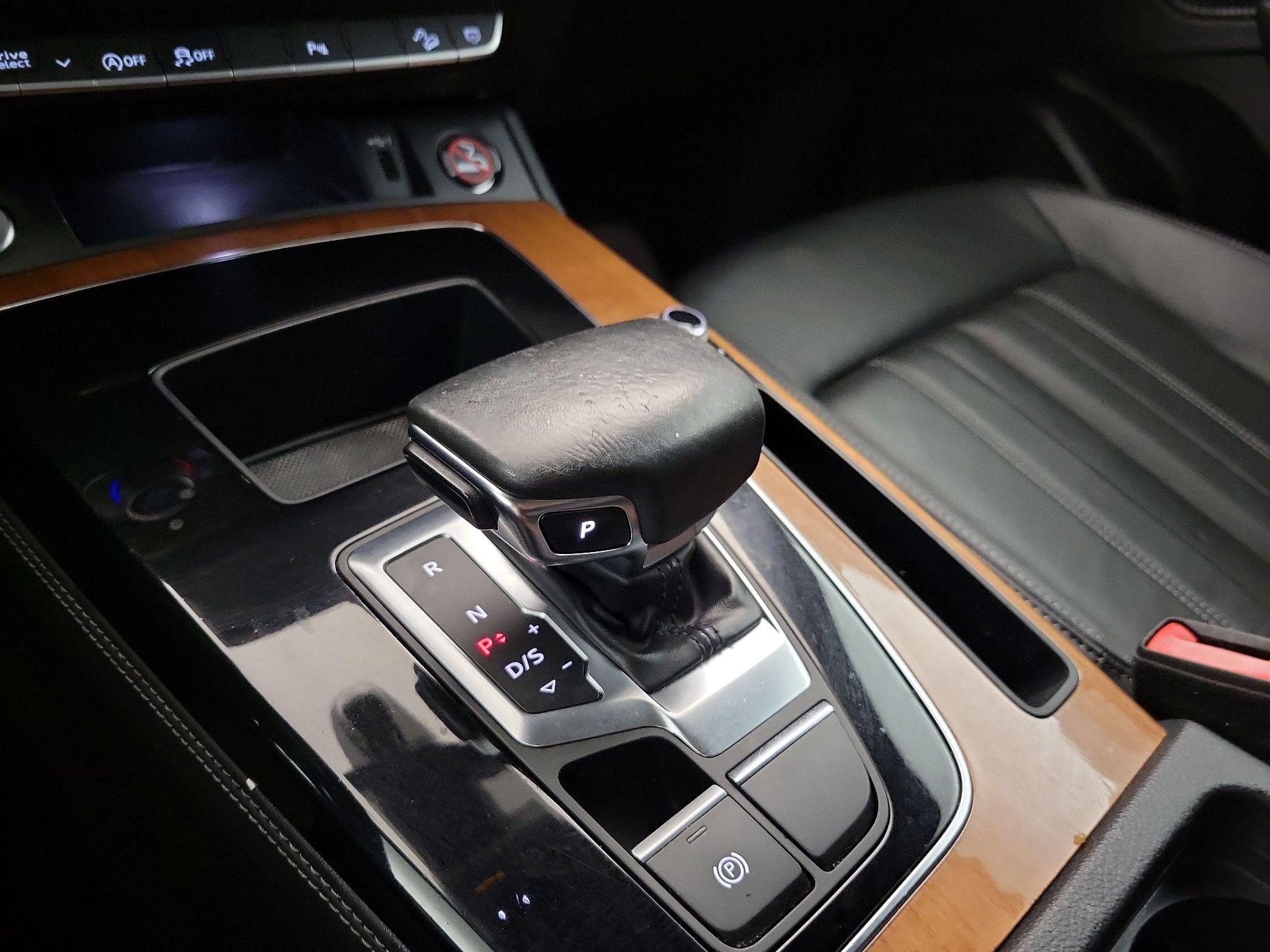 Thumbnail: 2023 Audi Q5 - 17