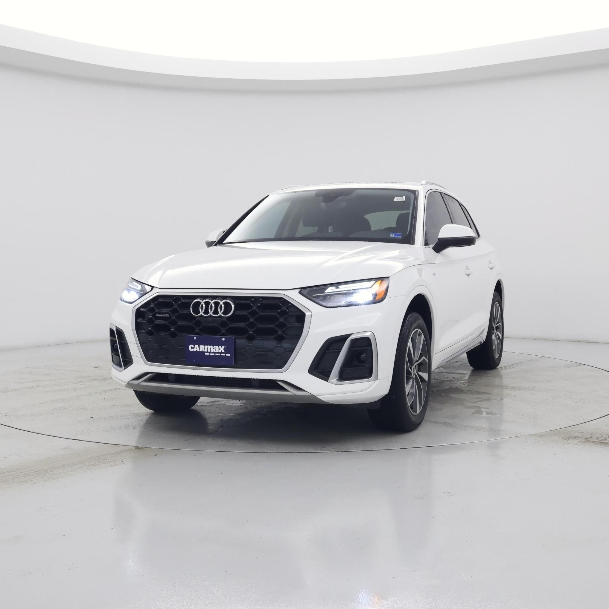 Thumbnail: 2023 Audi Q5 - 4