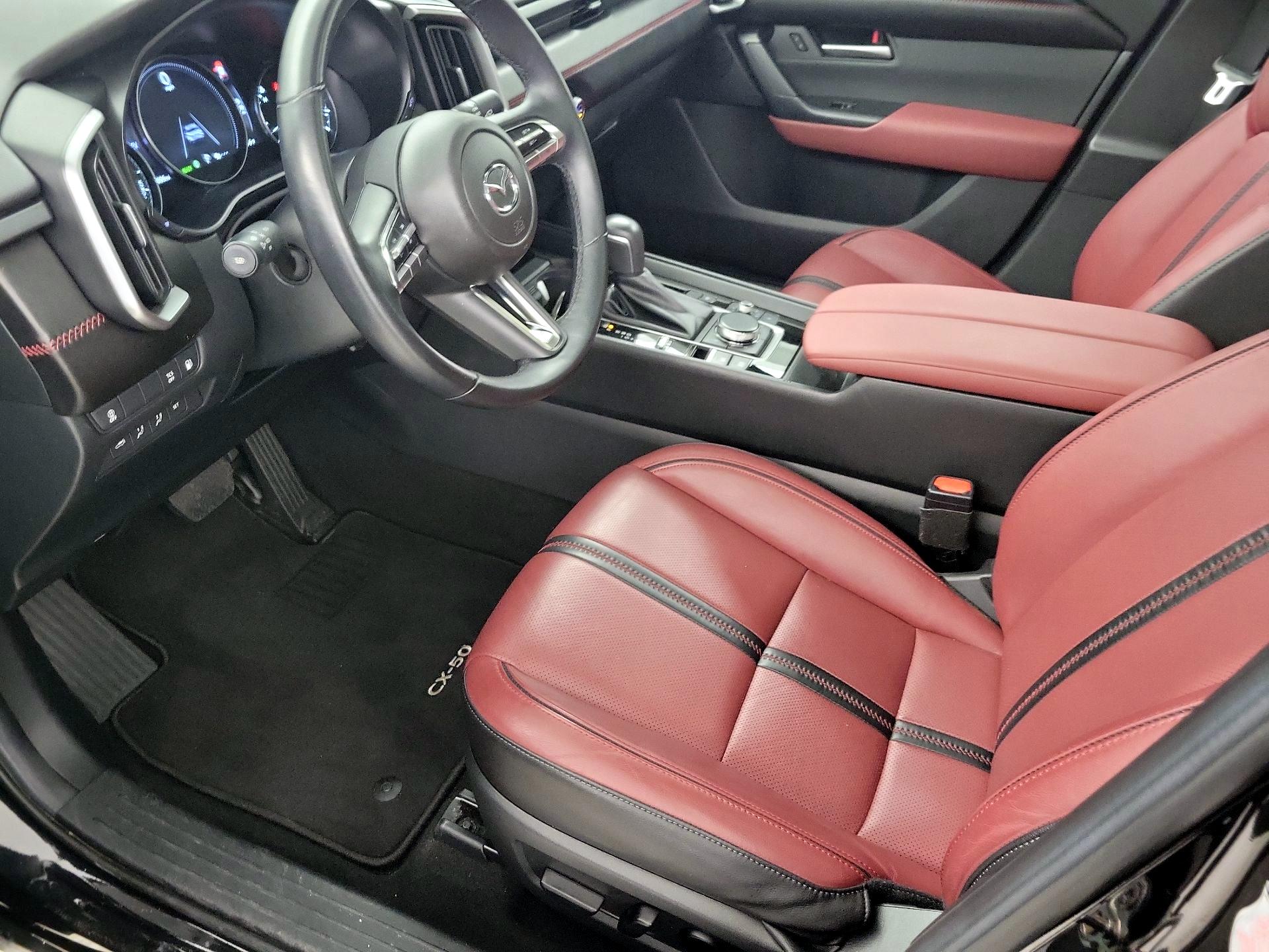 Thumbnail: 2025 Mazda CX-50 - 11