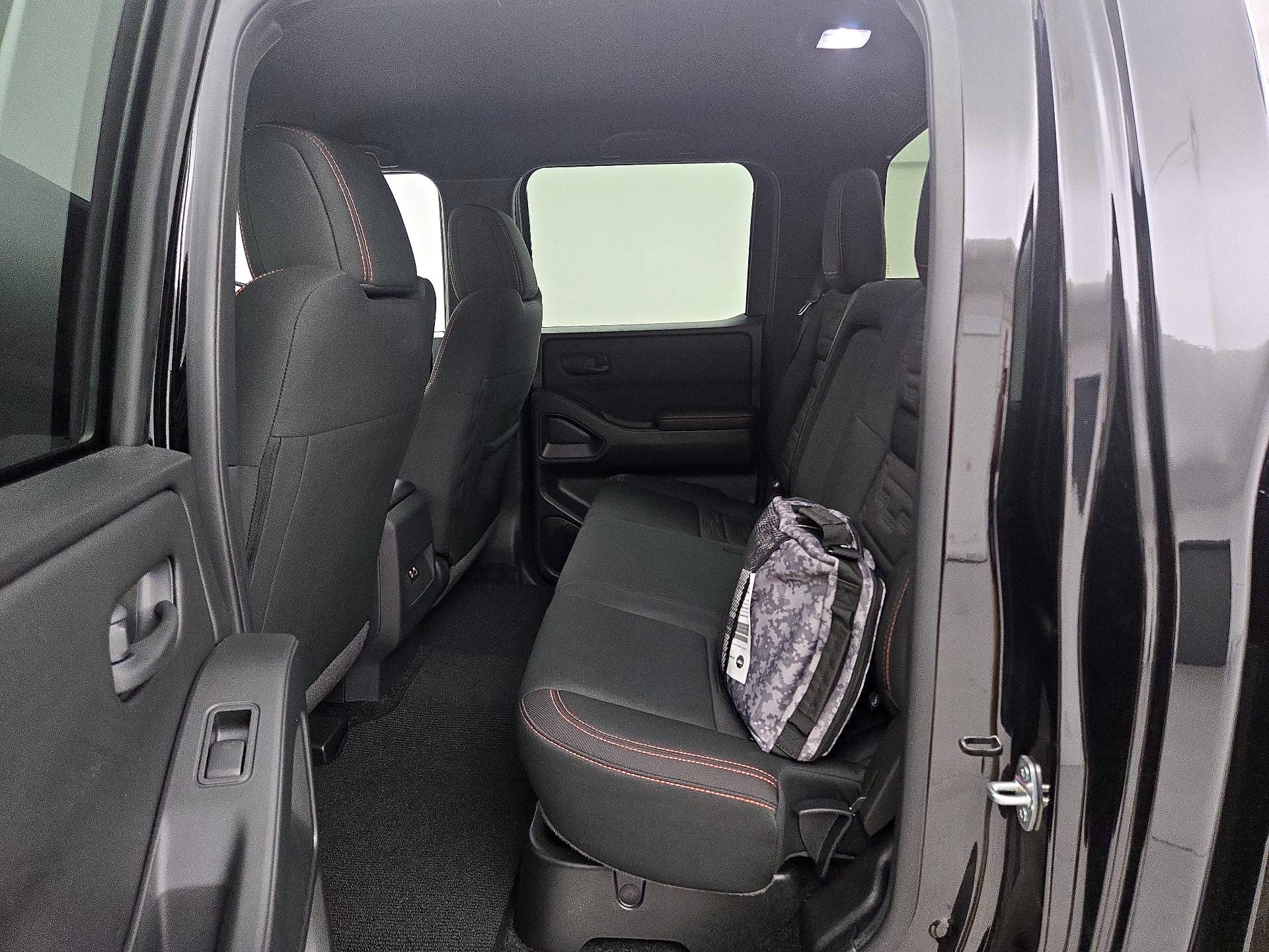 Thumbnail: 2026 Nissan Frontier - 19