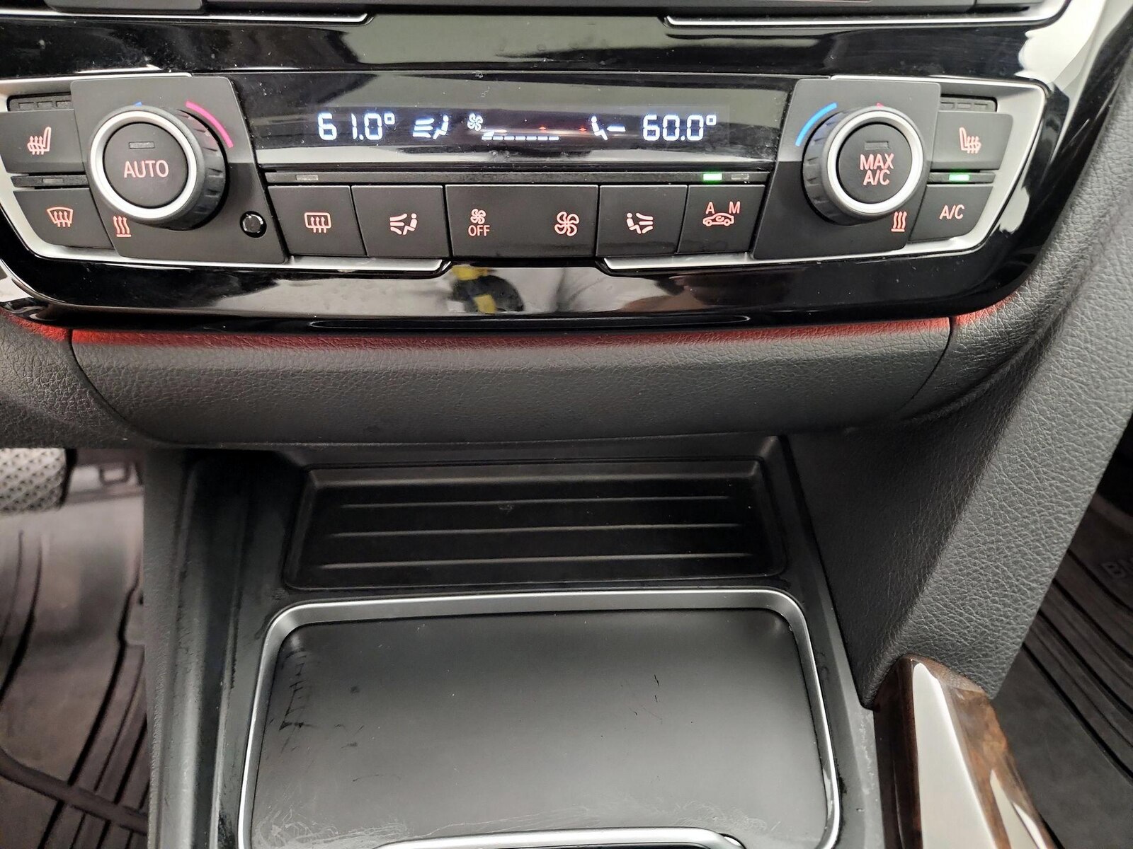 2016 BMW 3 Series 320i - Photo 18