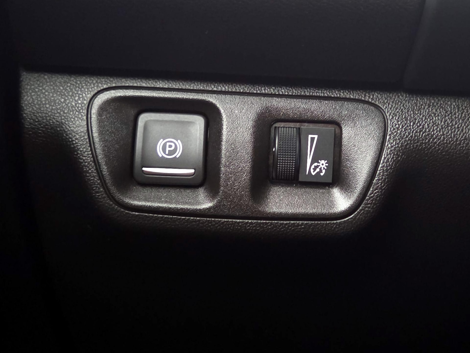2022 GMC Acadia SLE - Photo 14