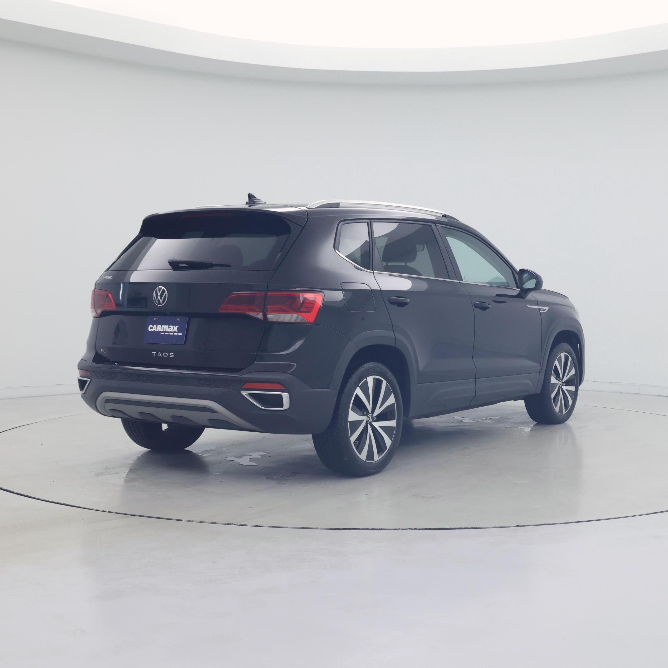 Thumbnail: 2024 Volkswagen Taos - 8