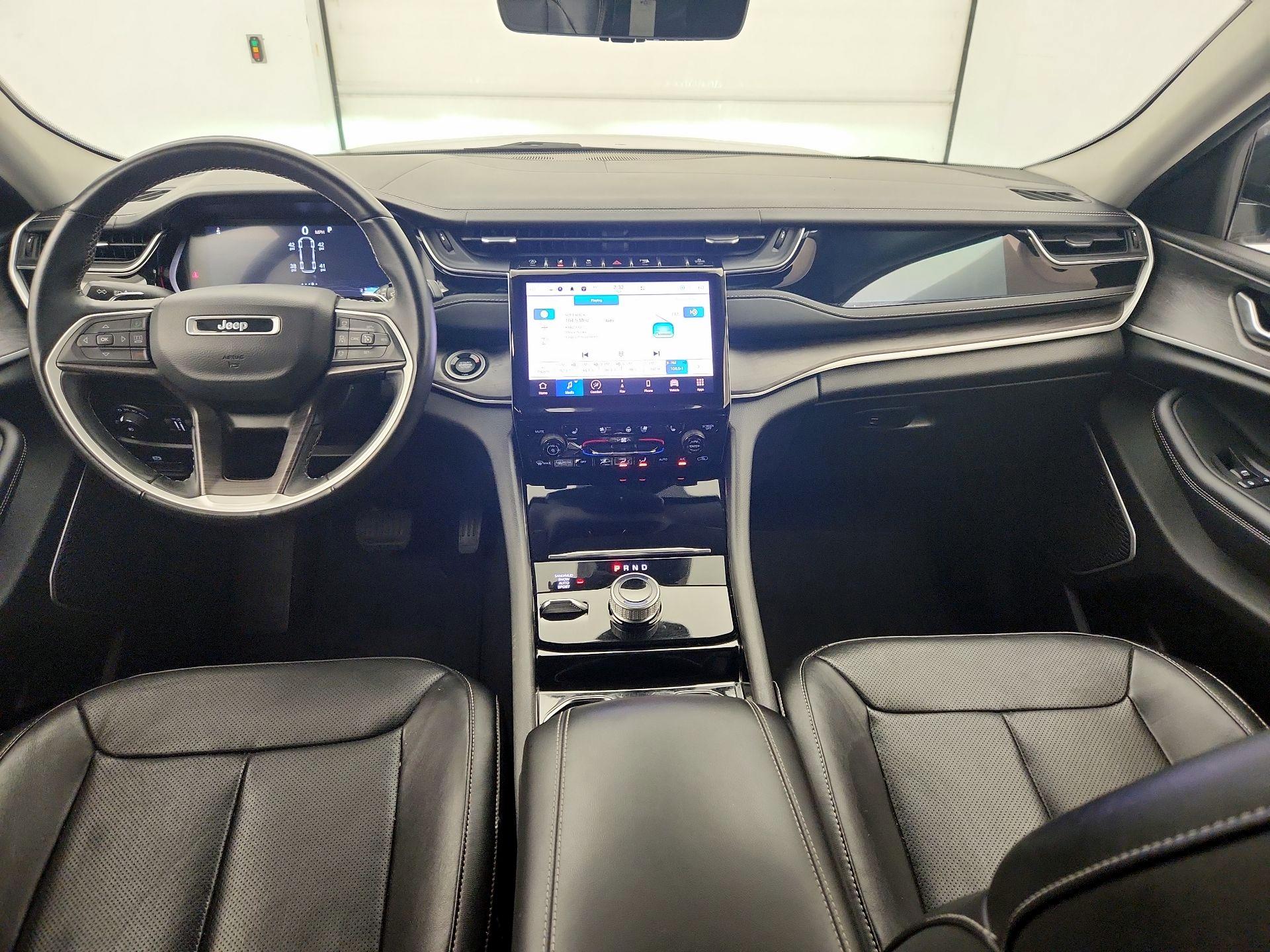Thumbnail: 2022 Jeep Grand Cherokee L - 9