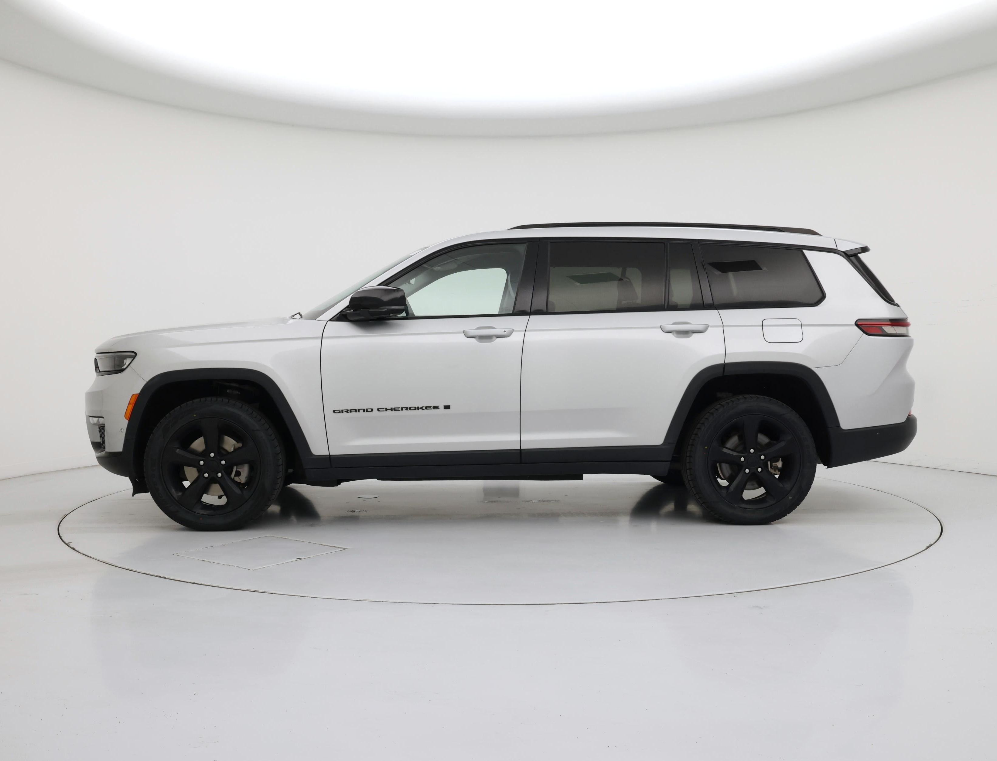 Thumbnail: 2022 Jeep Grand Cherokee L - 3