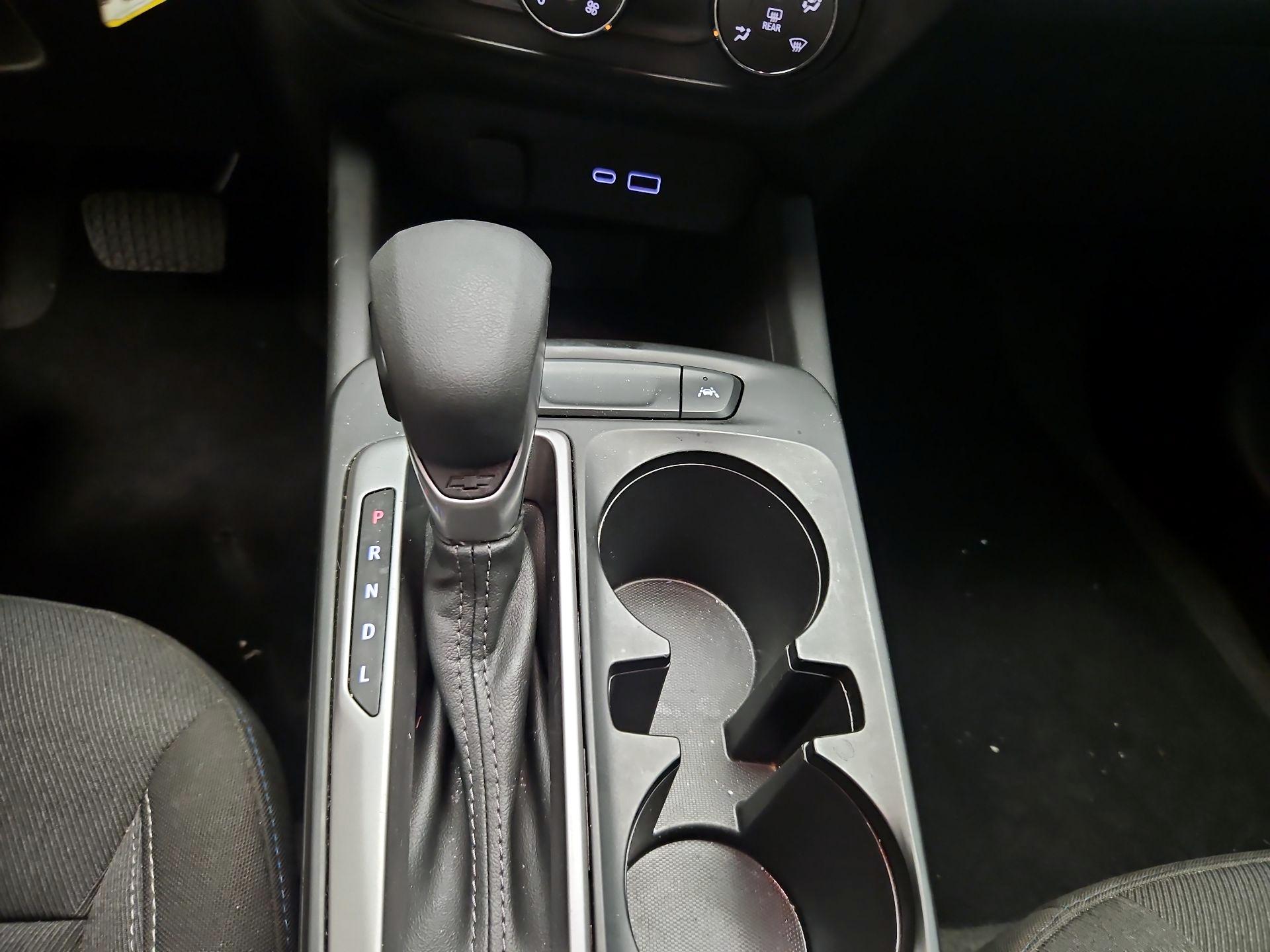Thumbnail: 2025 Chevrolet Trax - 17