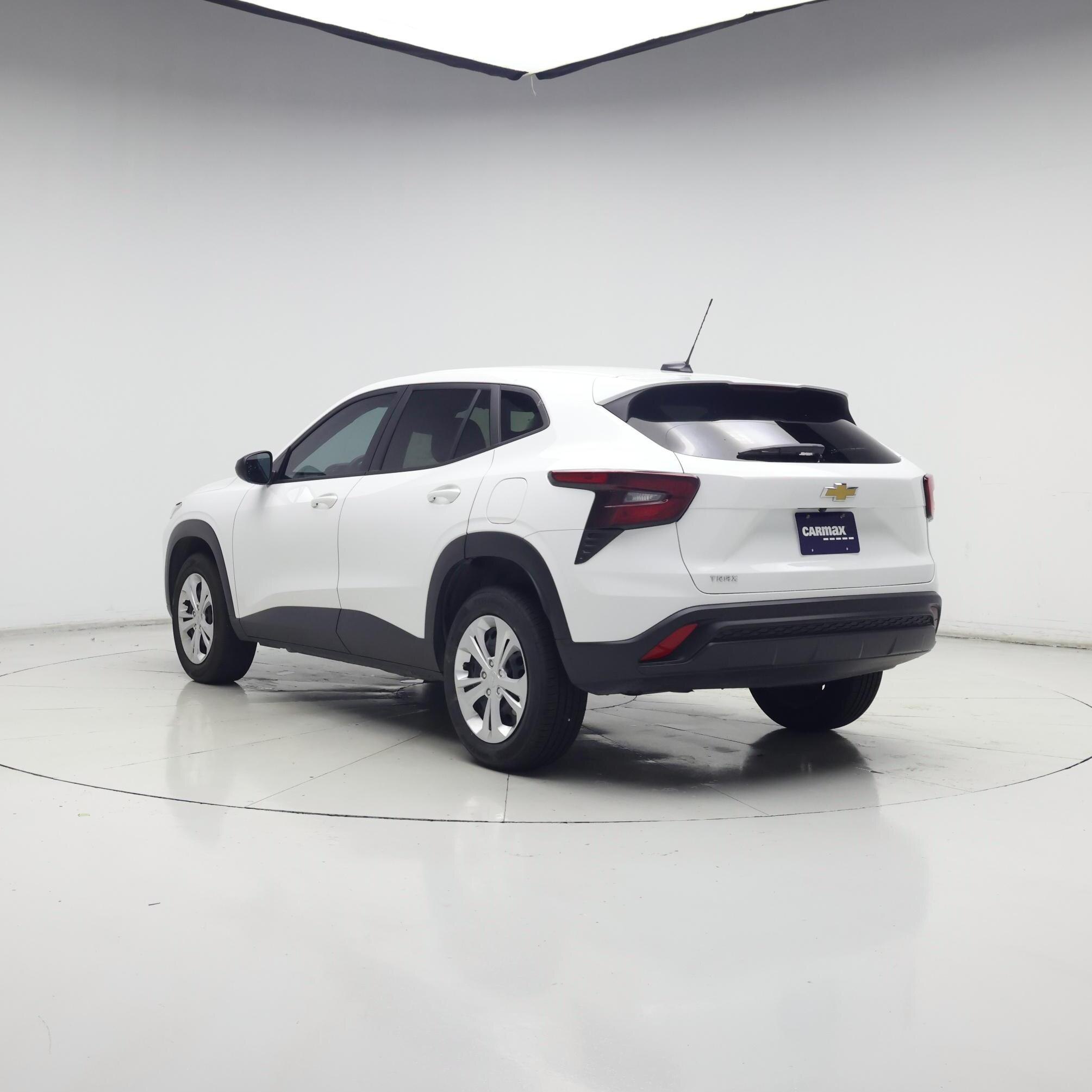 Thumbnail: 2025 Chevrolet Trax - 2