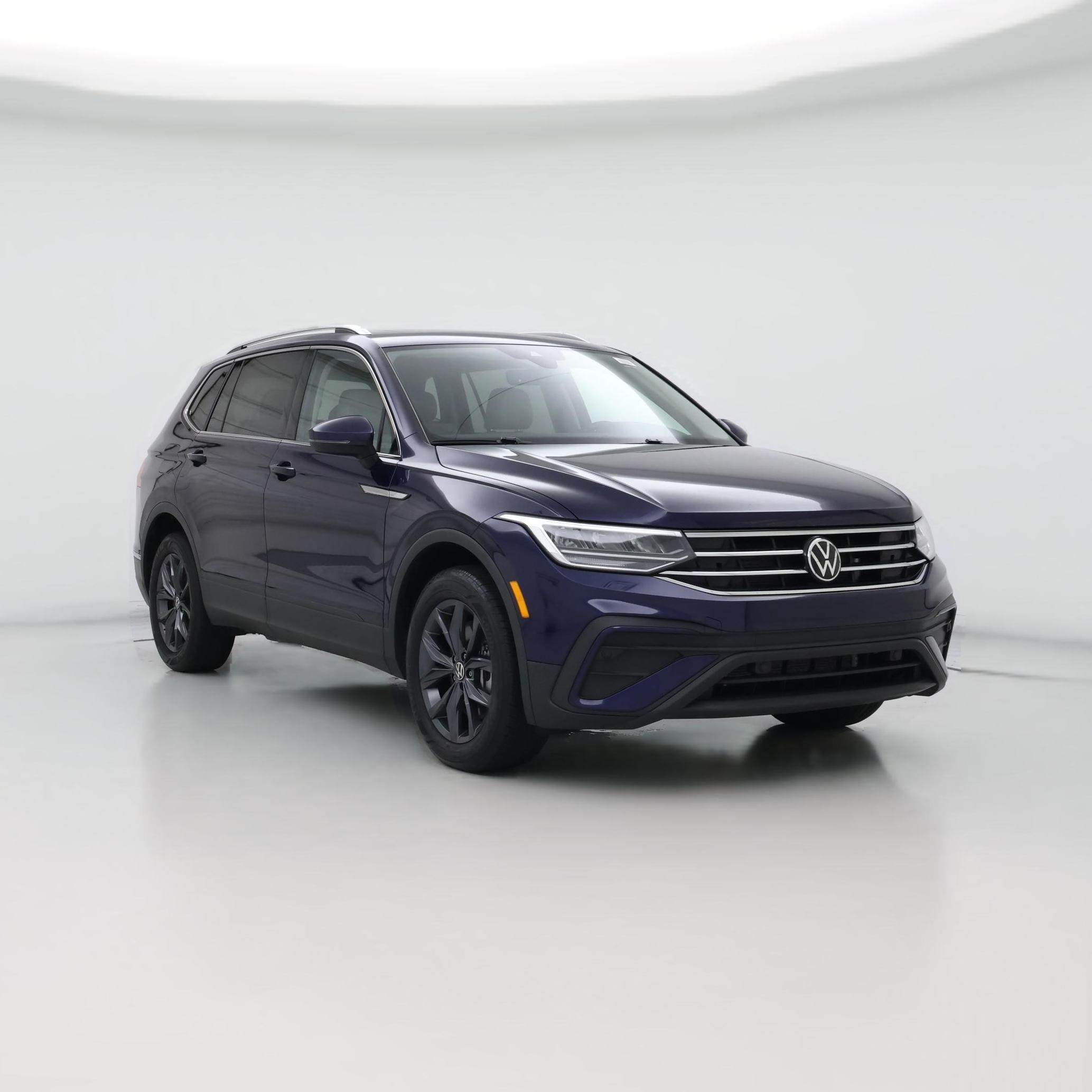 Thumbnail: 2023 Volkswagen Tiguan - 1