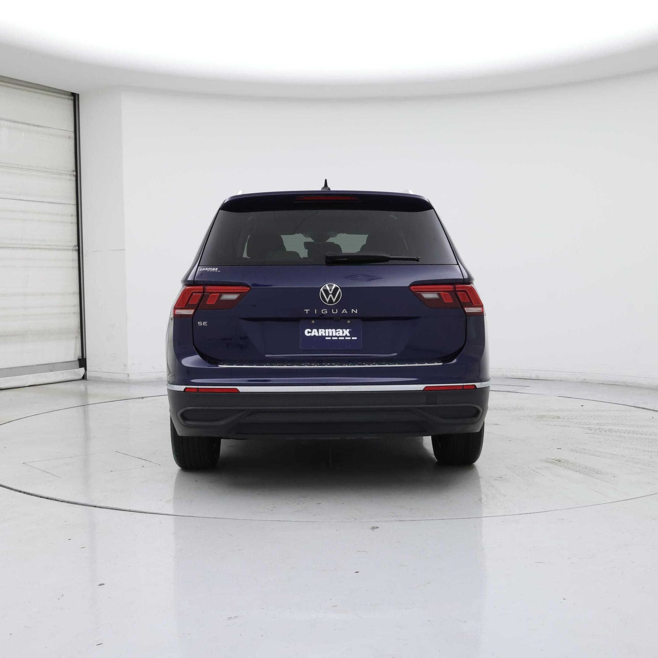 Thumbnail: 2023 Volkswagen Tiguan - 6