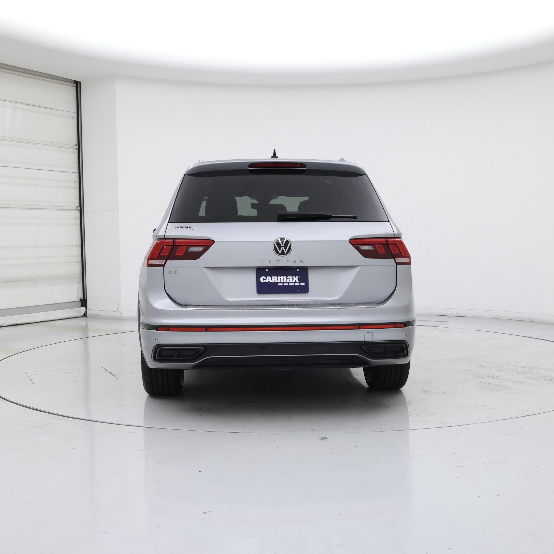 Thumbnail: 2023 Volkswagen Tiguan - 6