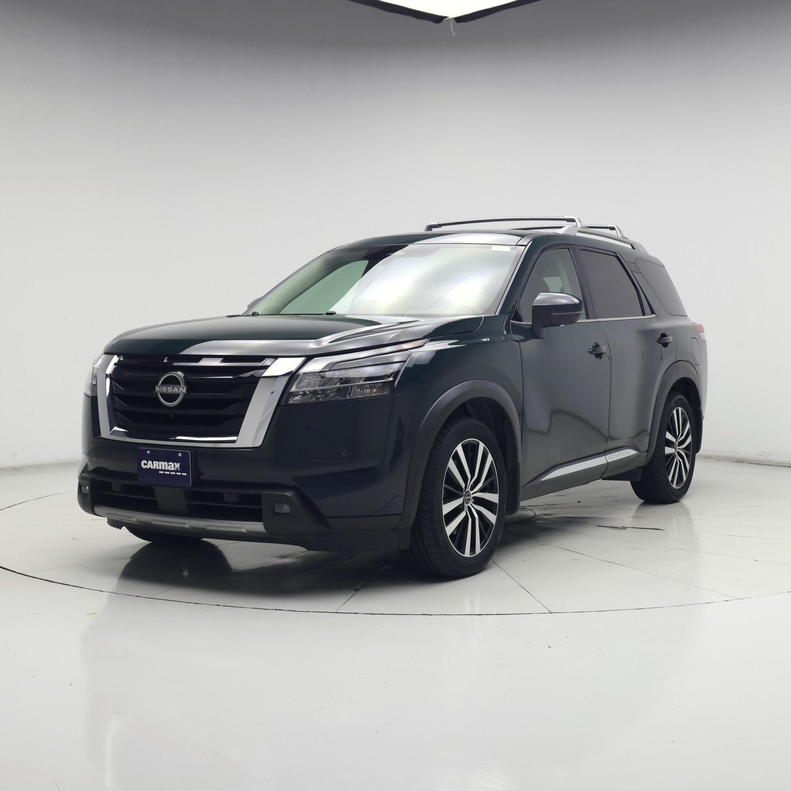 Thumbnail: 2023 Nissan Pathfinder - 4