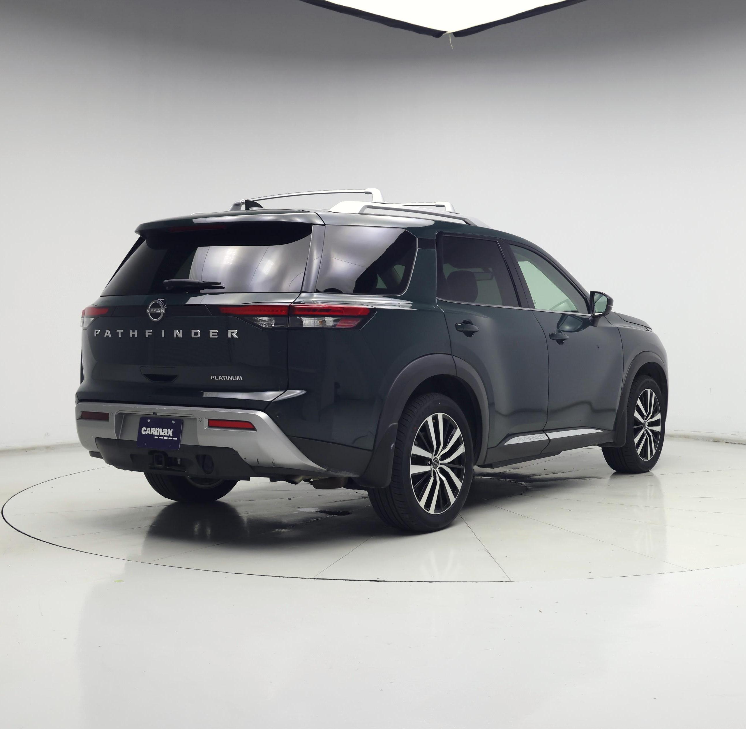 Thumbnail: 2023 Nissan Pathfinder - 8