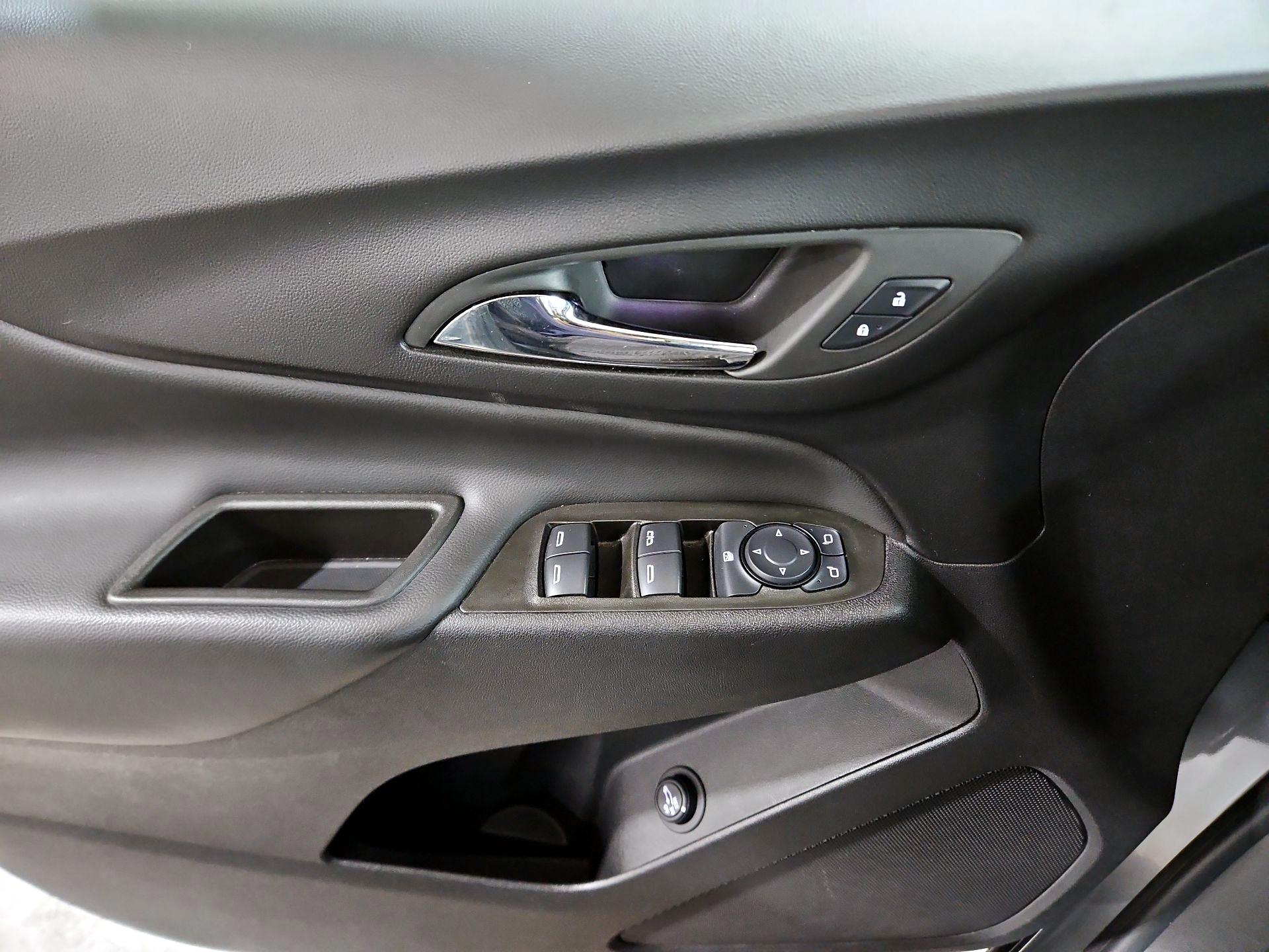 Thumbnail: 2024 Chevrolet Equinox - 12