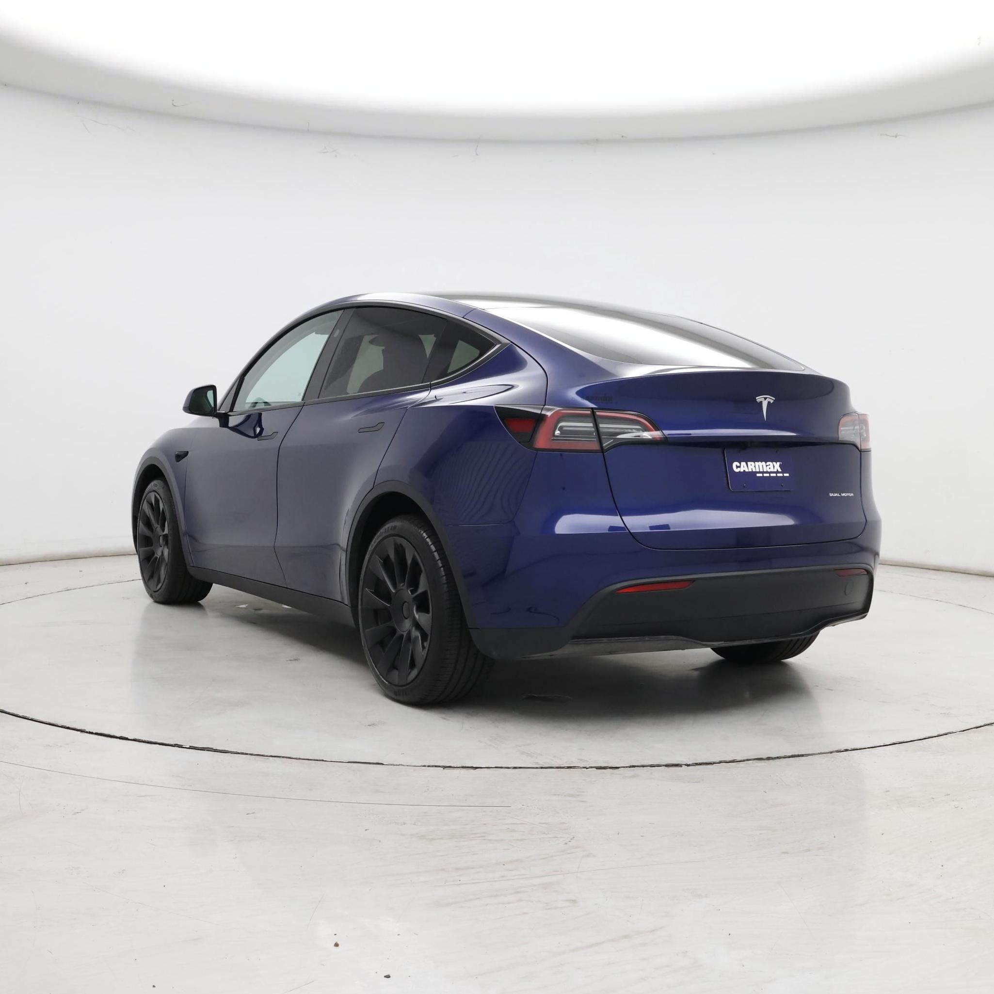 Thumbnail: 2025 Tesla Model Y - 2