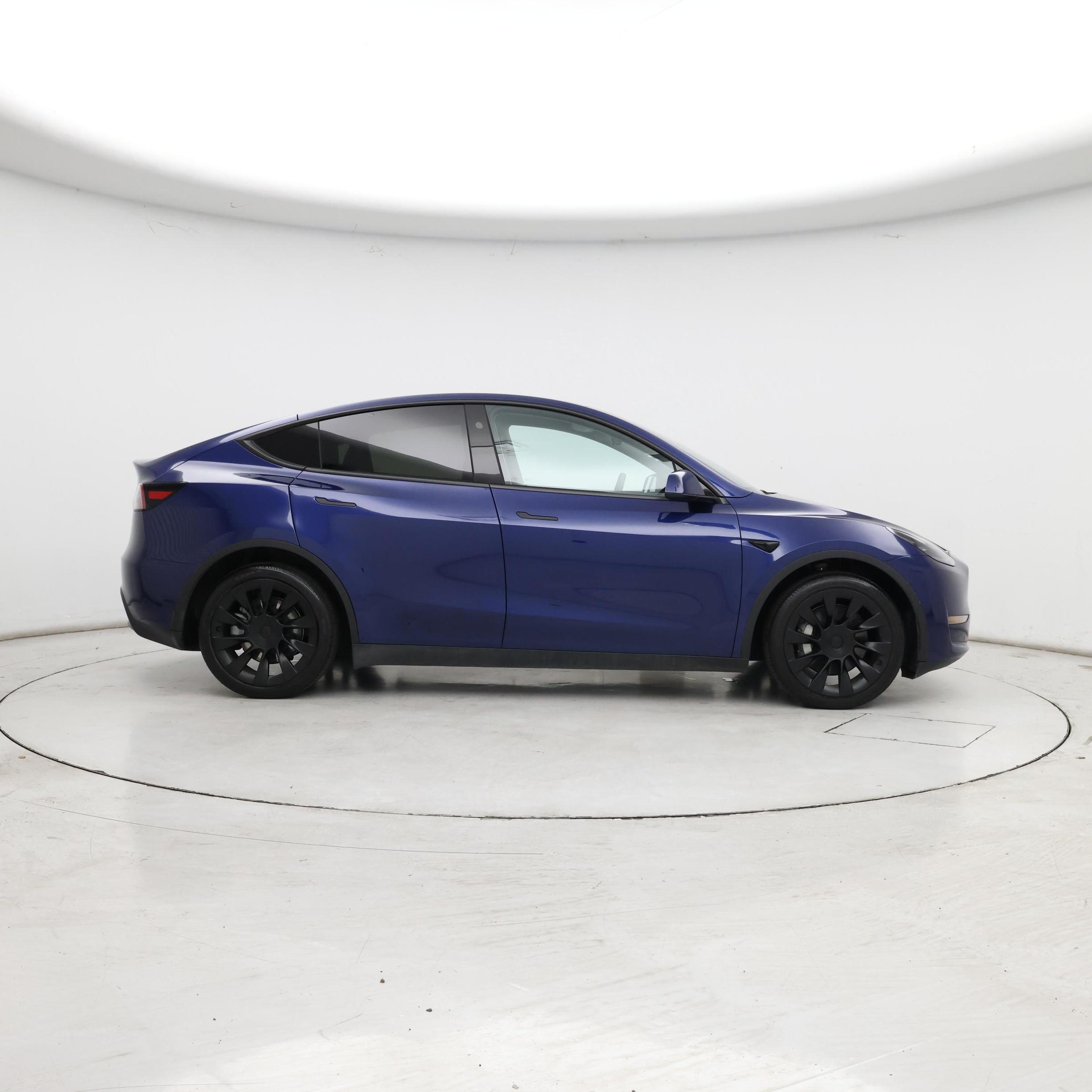 Thumbnail: 2025 Tesla Model Y - 7