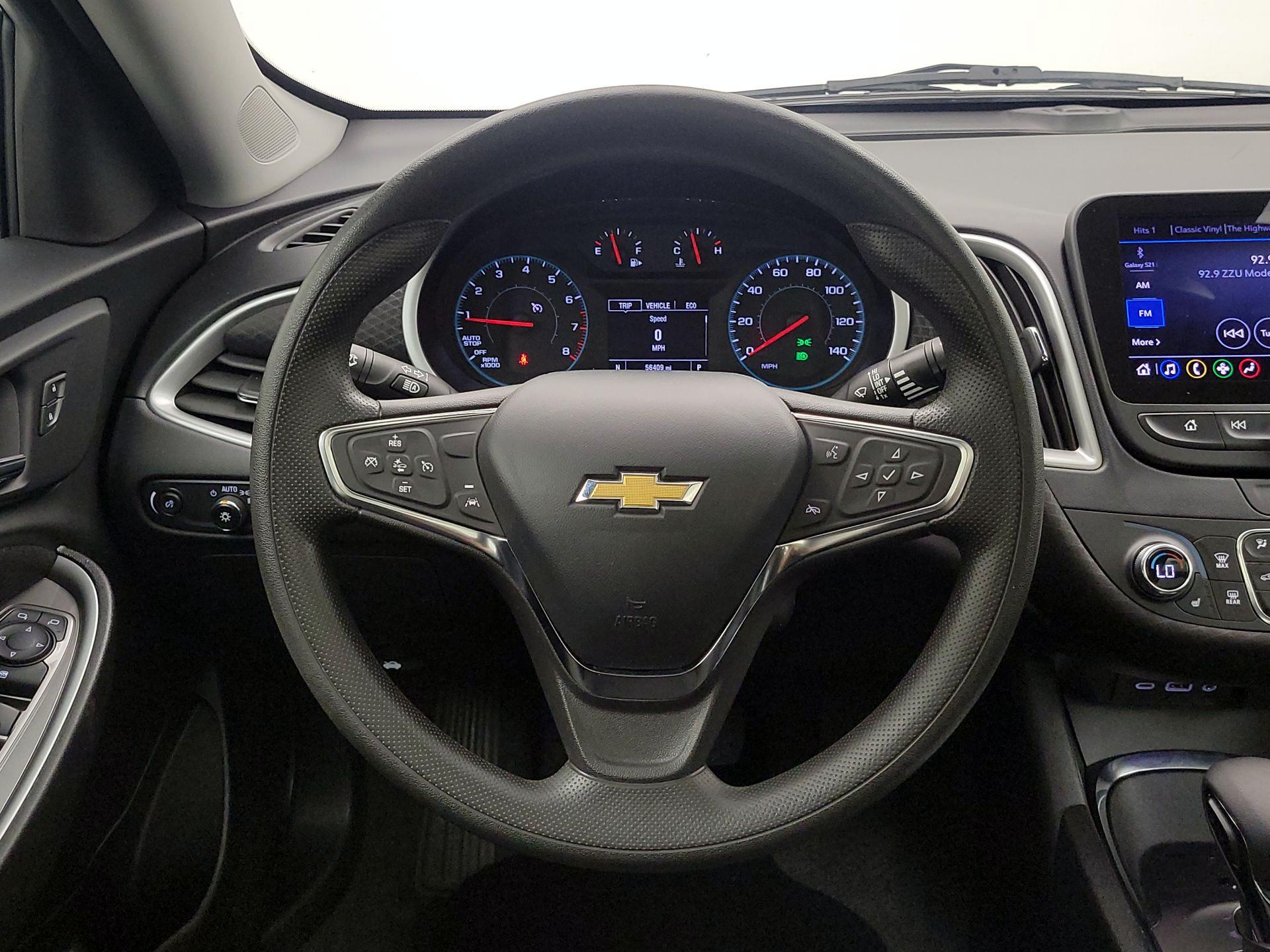 Thumbnail: 2023 Chevrolet Malibu - 10