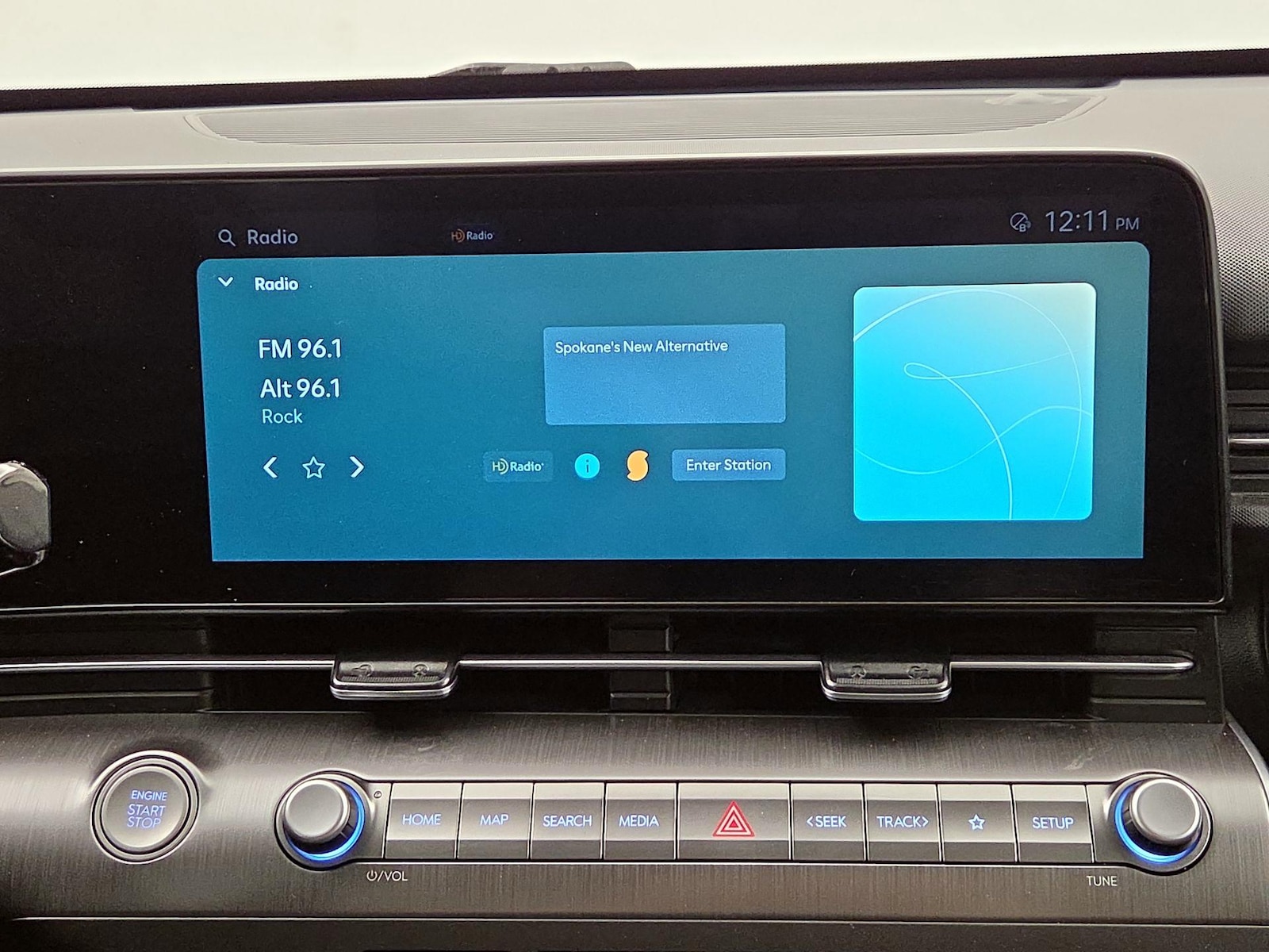 2025 Hyundai Kona SEL - Photo 17