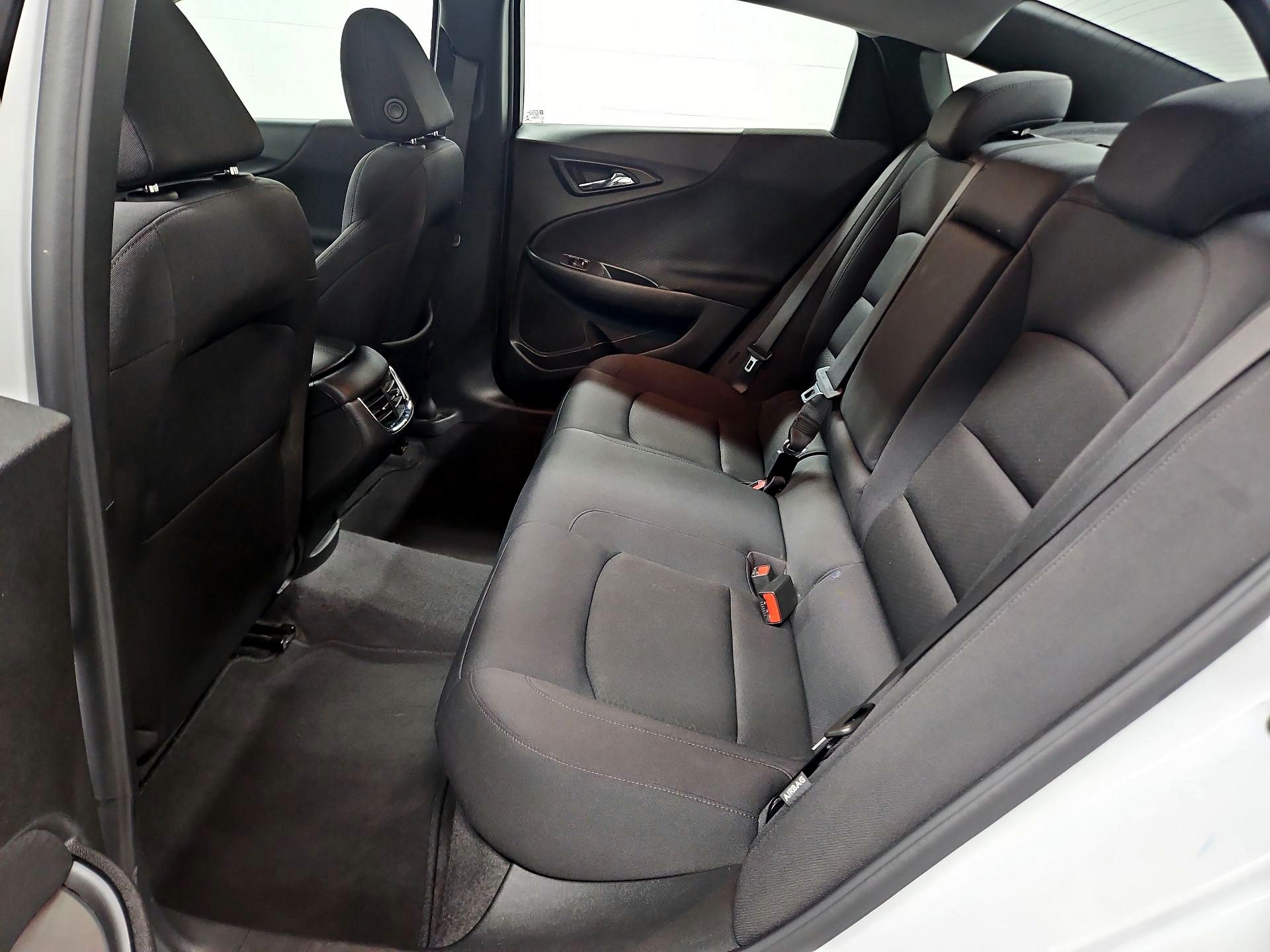 Thumbnail: 2023 Chevrolet Malibu - 20