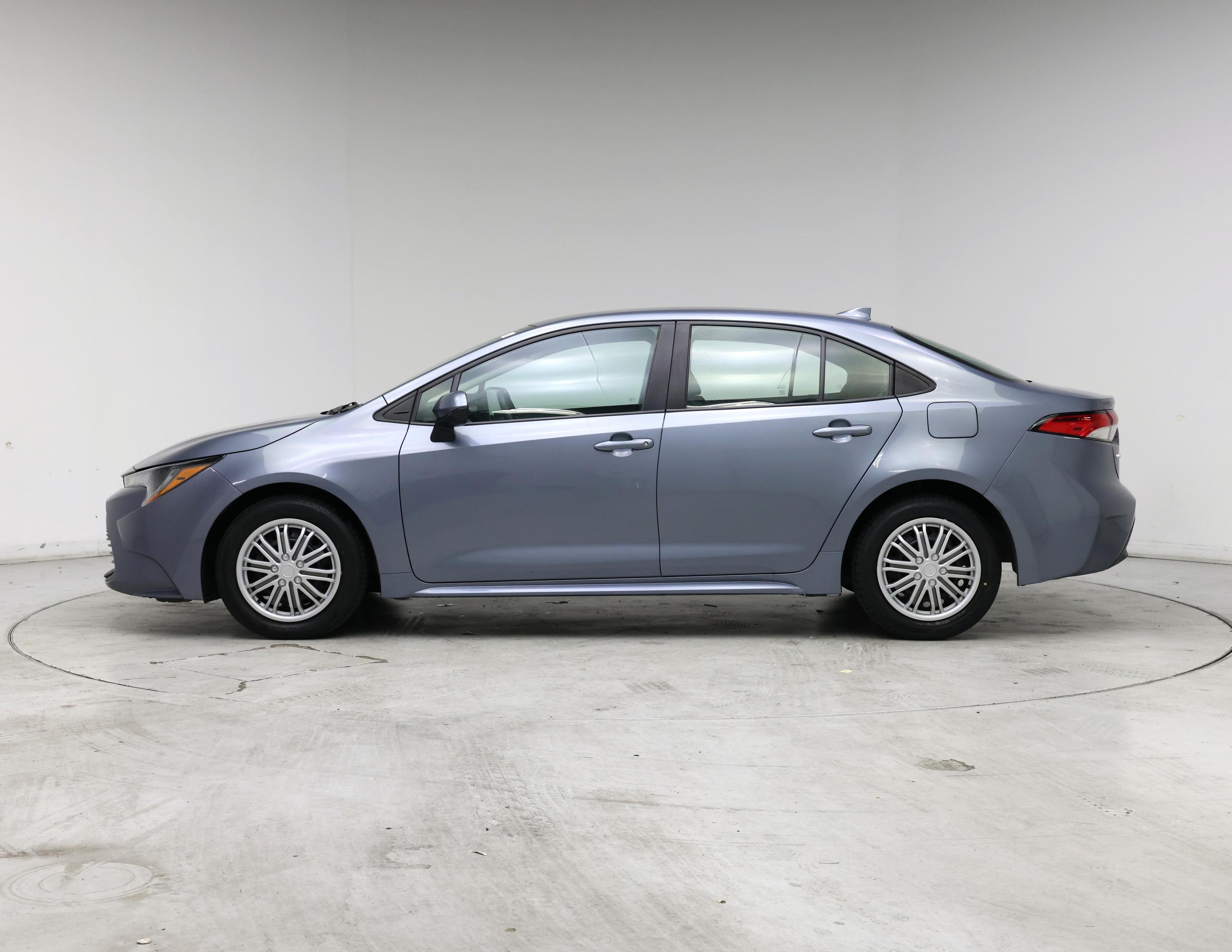 Thumbnail: 2024 Toyota Corolla - 3