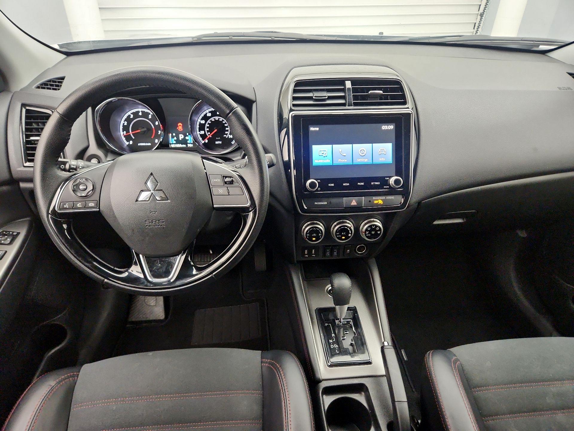 Thumbnail: 2024 Mitsubishi Outlander Sport - 9