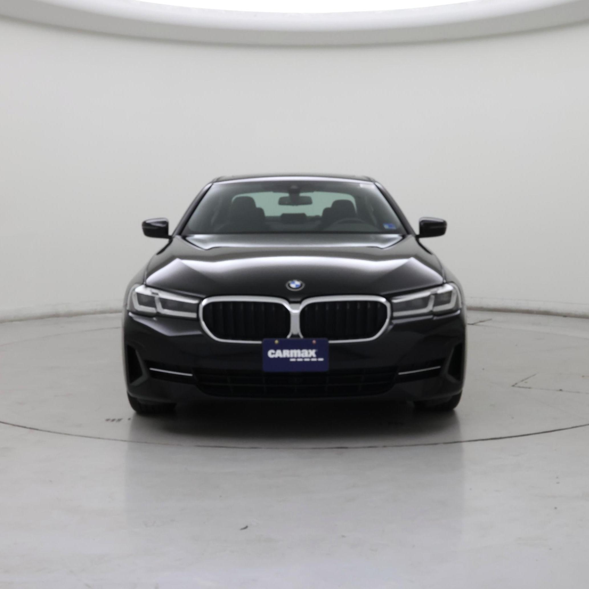 Thumbnail: 2021 BMW 5 Series - 5