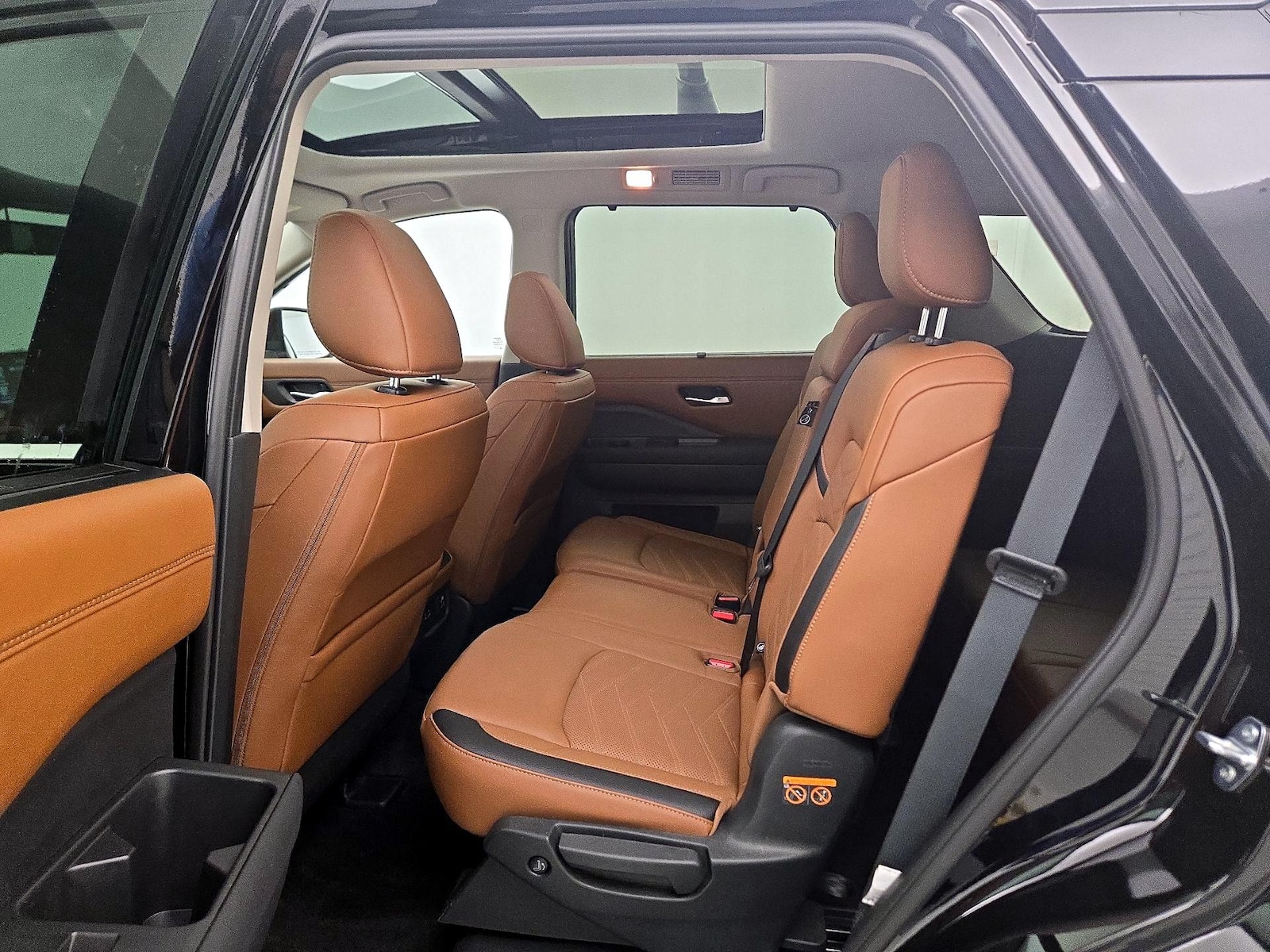 2025 Nissan Pathfinder Platinum - Photo 21