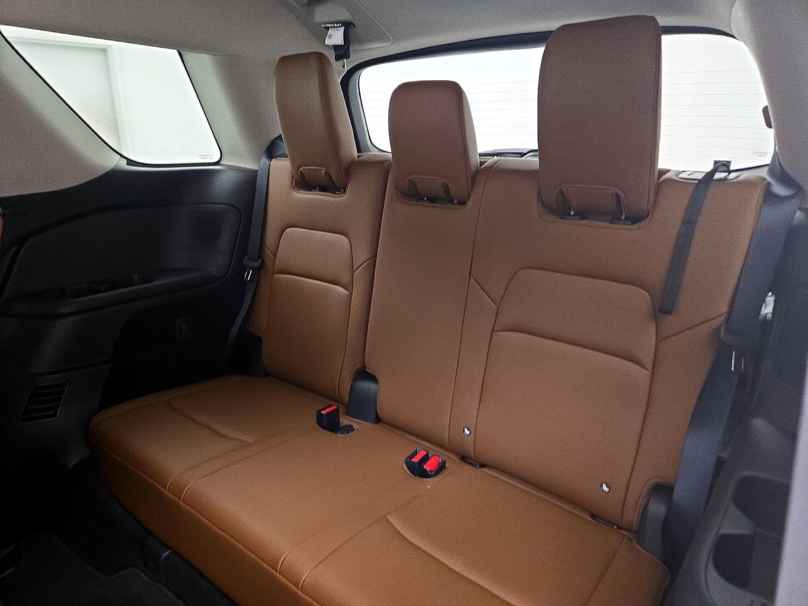2025 Nissan Pathfinder Platinum - Photo 22