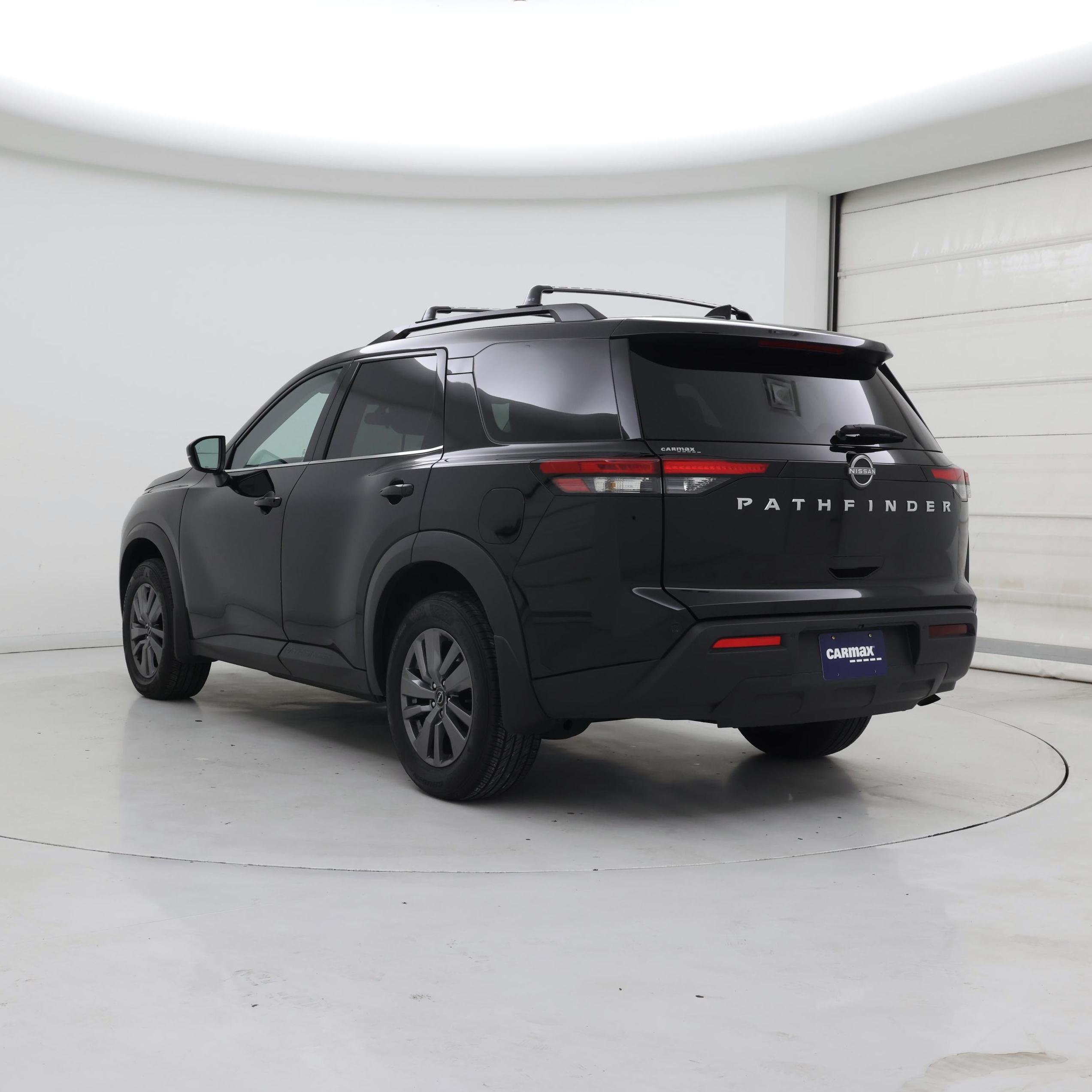 Thumbnail: 2025 Nissan Pathfinder - 2