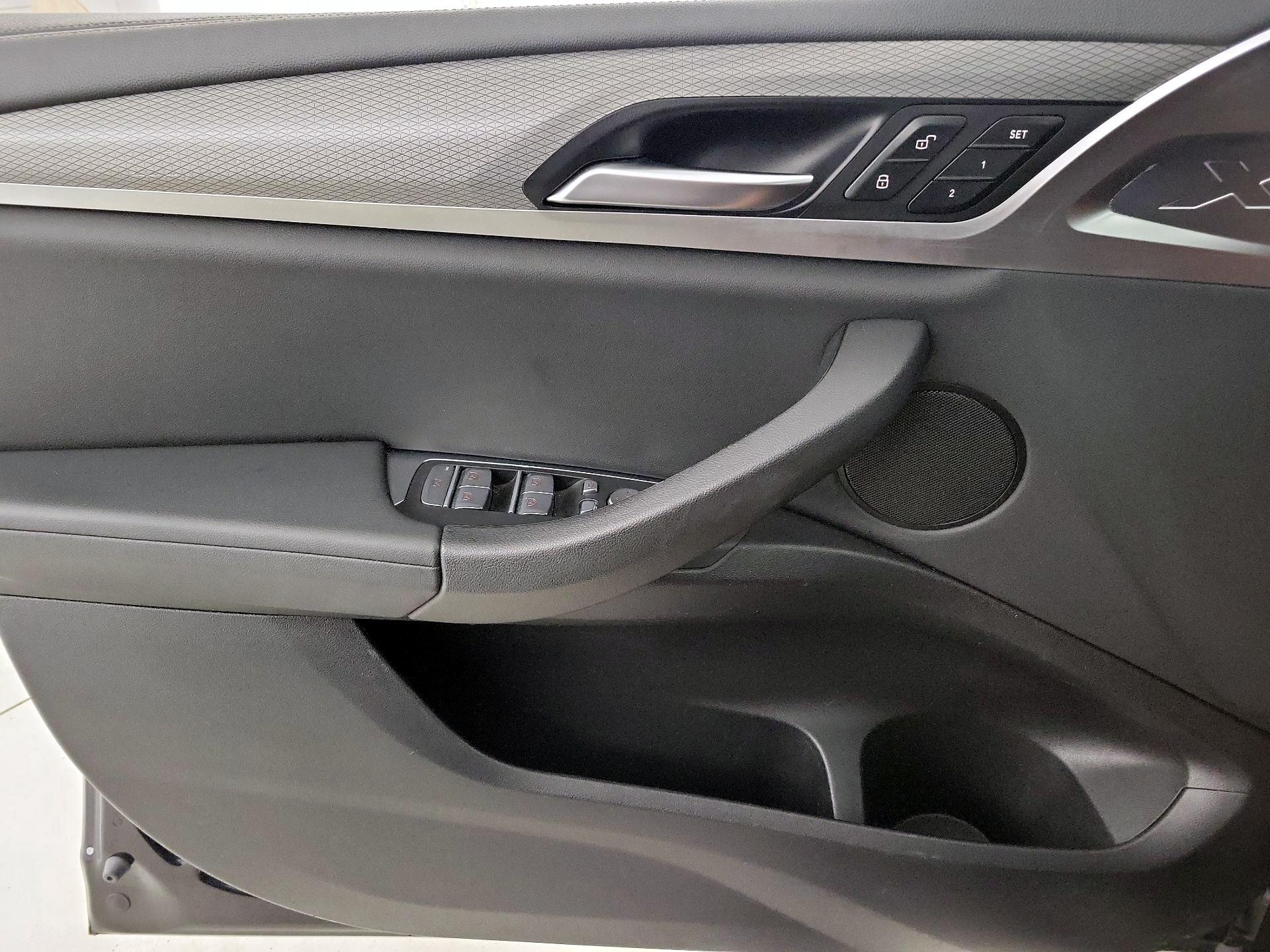 Thumbnail: 2021 BMW X3 - 12