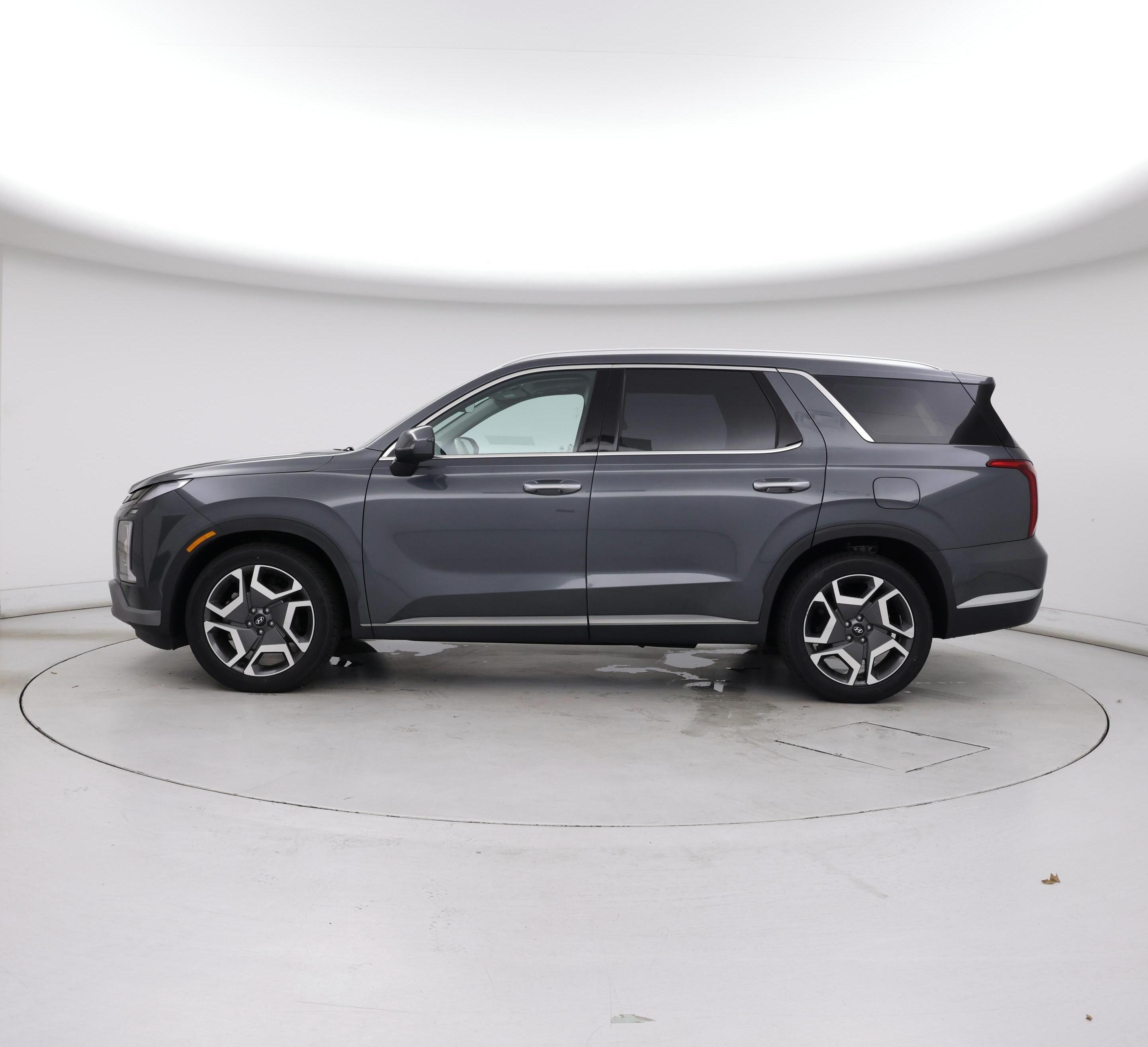 Thumbnail: 2023 Hyundai Palisade - 3