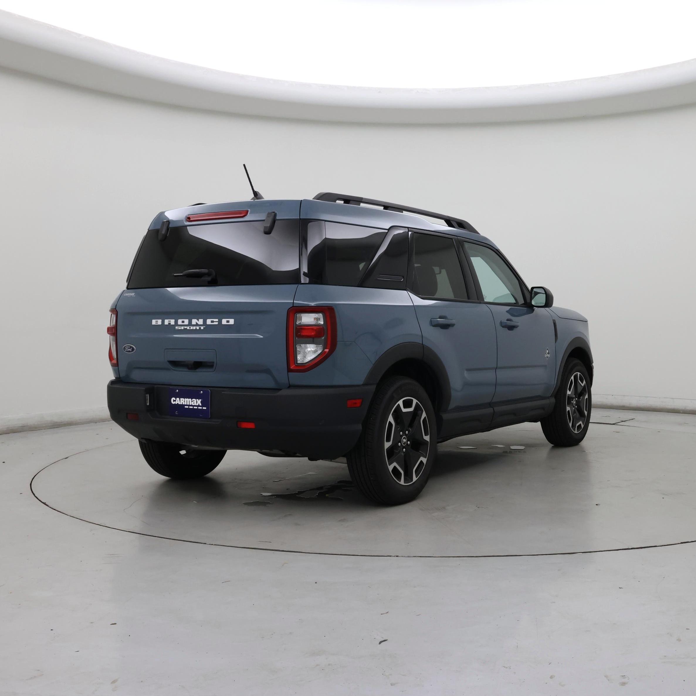 Thumbnail: 2023 Ford Bronco Sport - 8